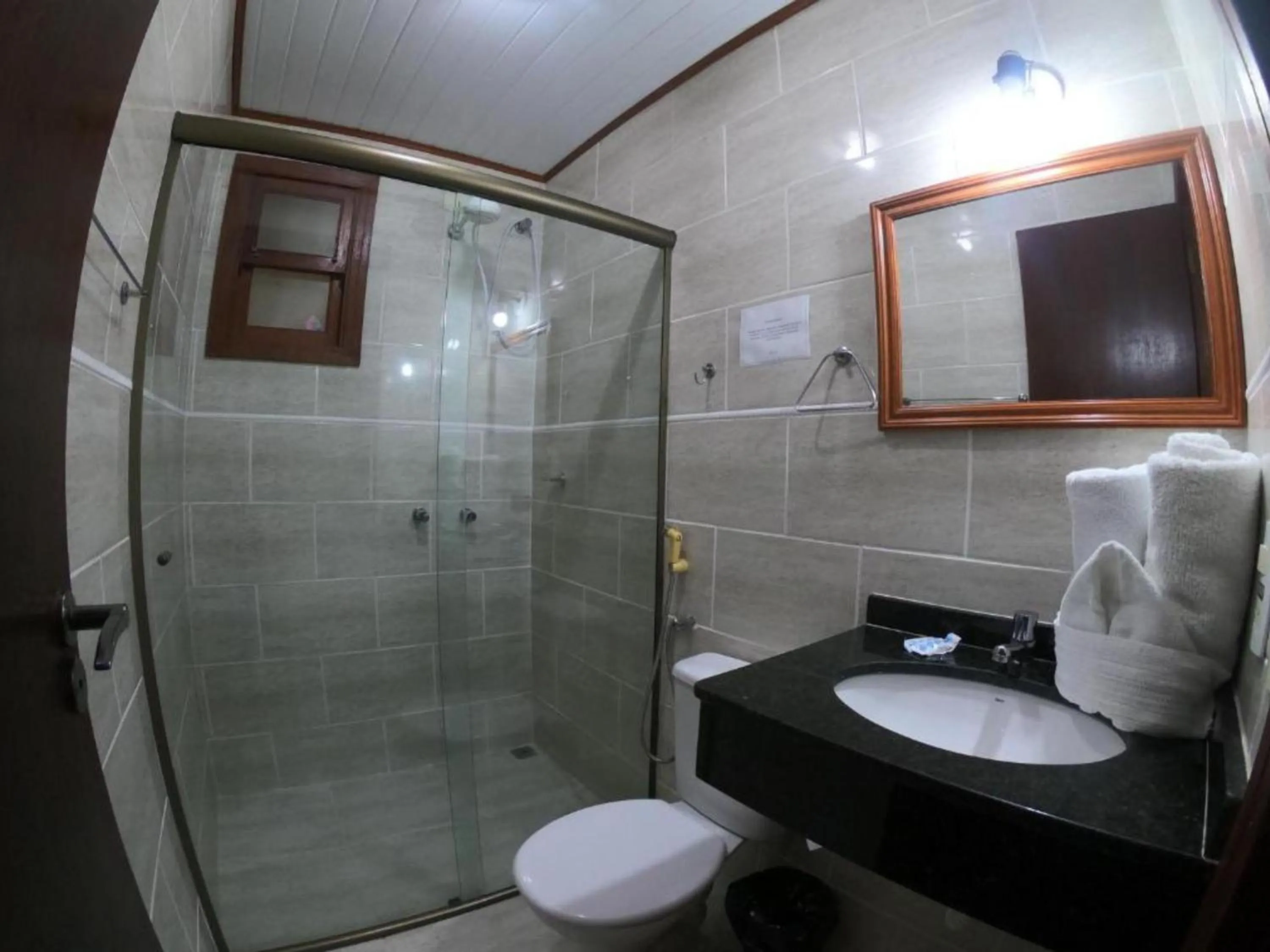 Pousada Larissa - com Gerador de Energia