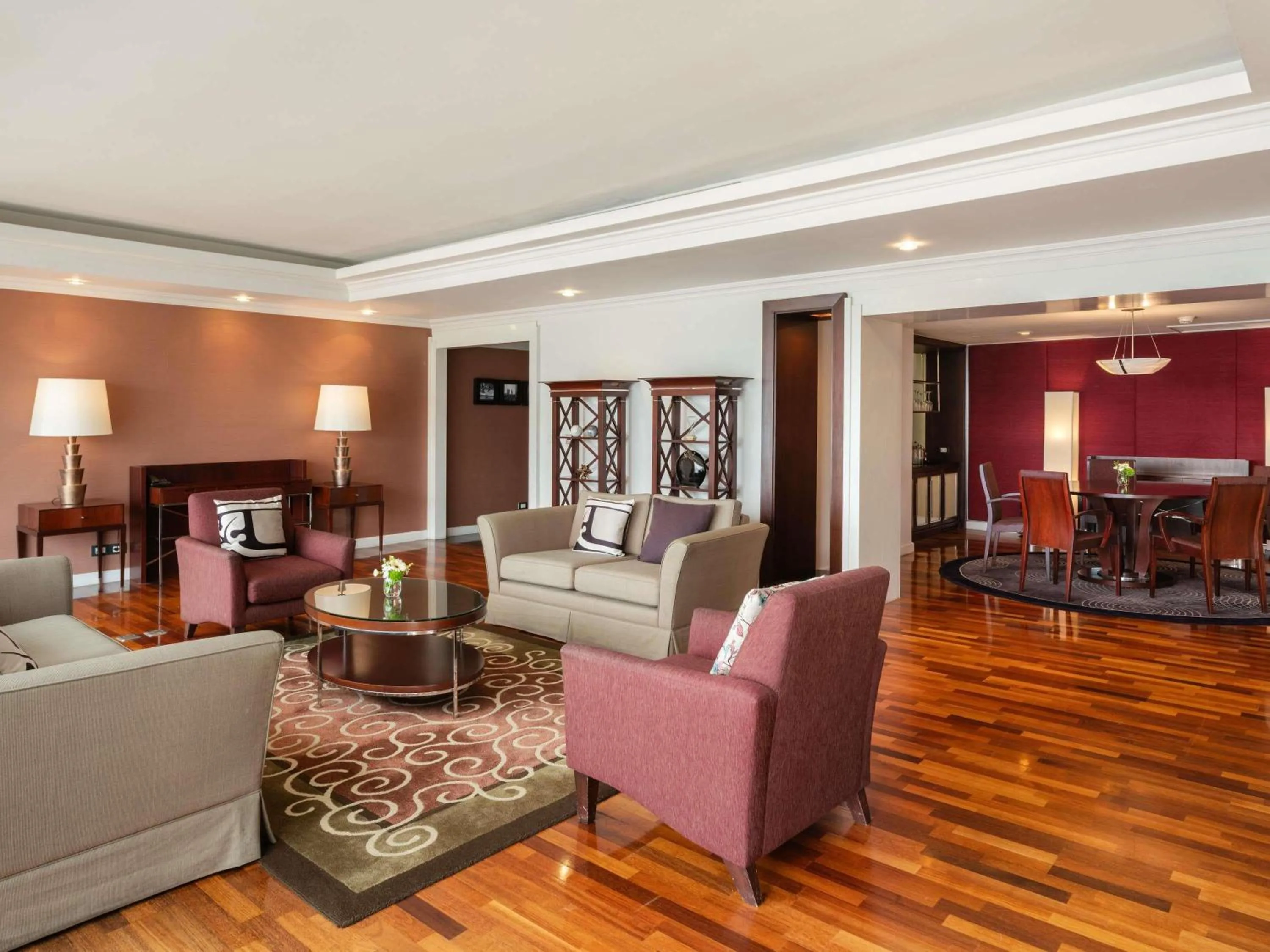 Bedroom in Pullman Bangkok Hotel G