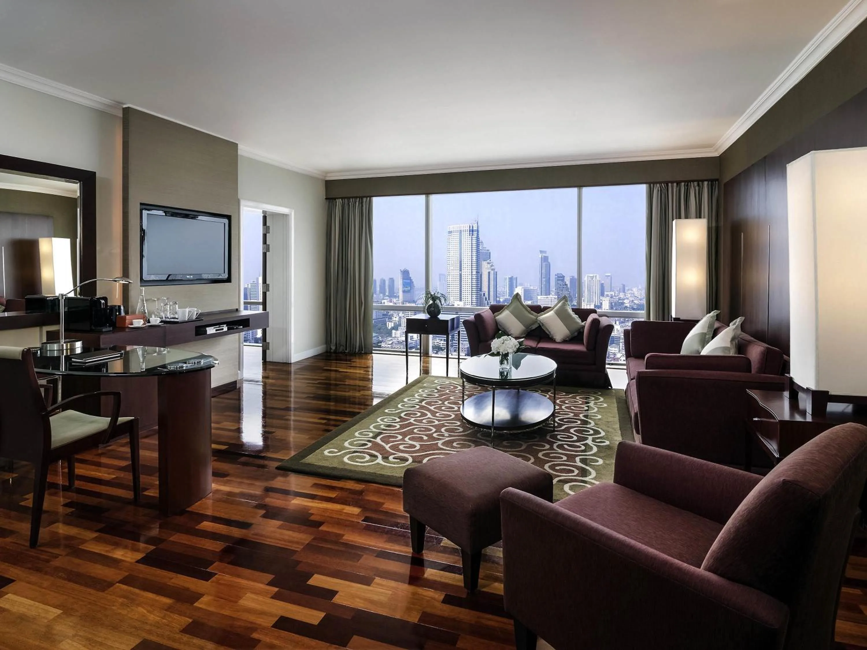 Bedroom in Pullman Bangkok Hotel G