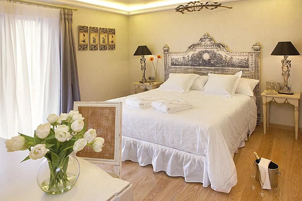 Deluxe Double Room with Terrace in Hotel Sa Calma
