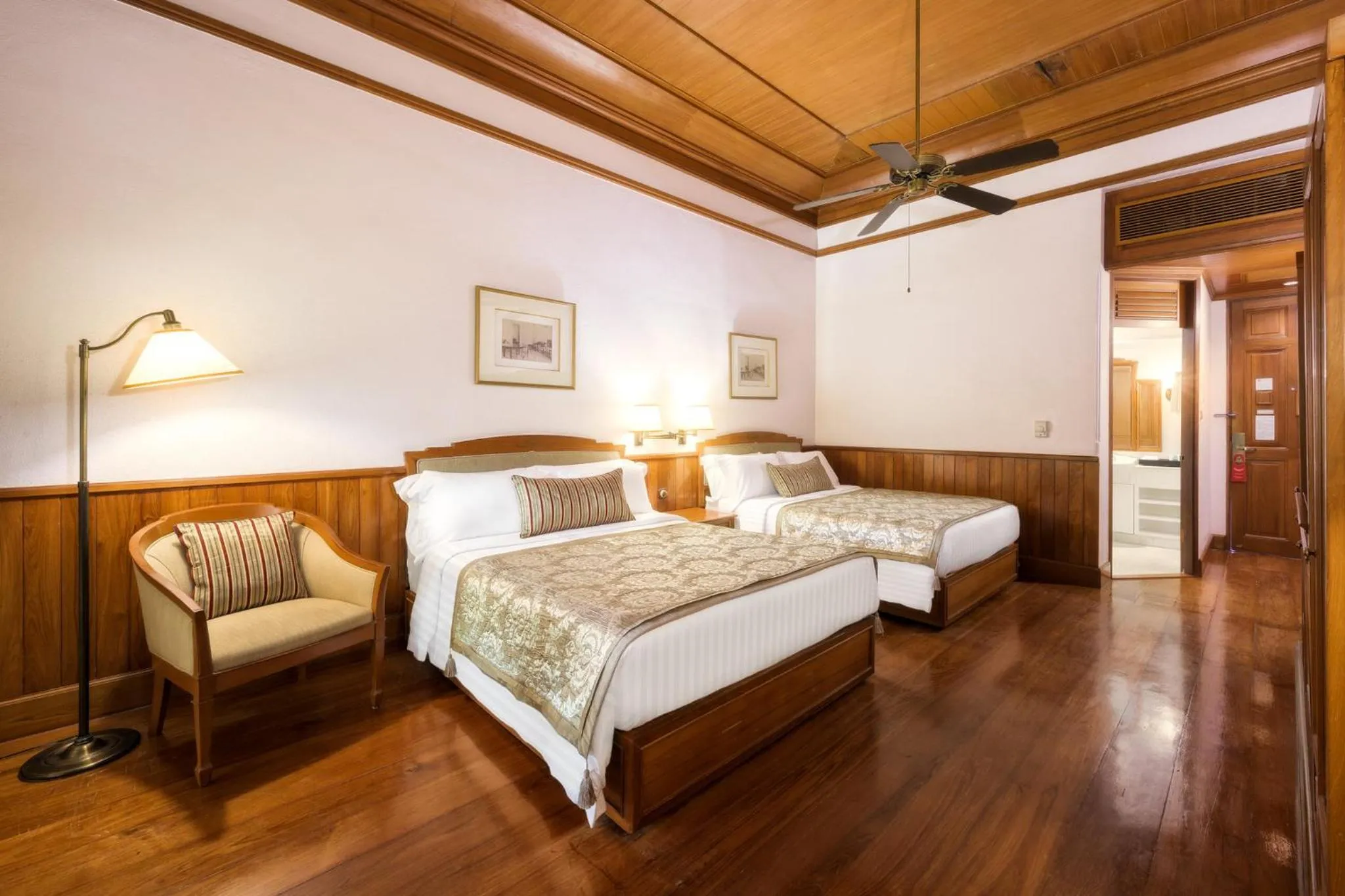 Photo of the whole room, Bed in Centara Grand Beach Resort & Villas Hua Hin