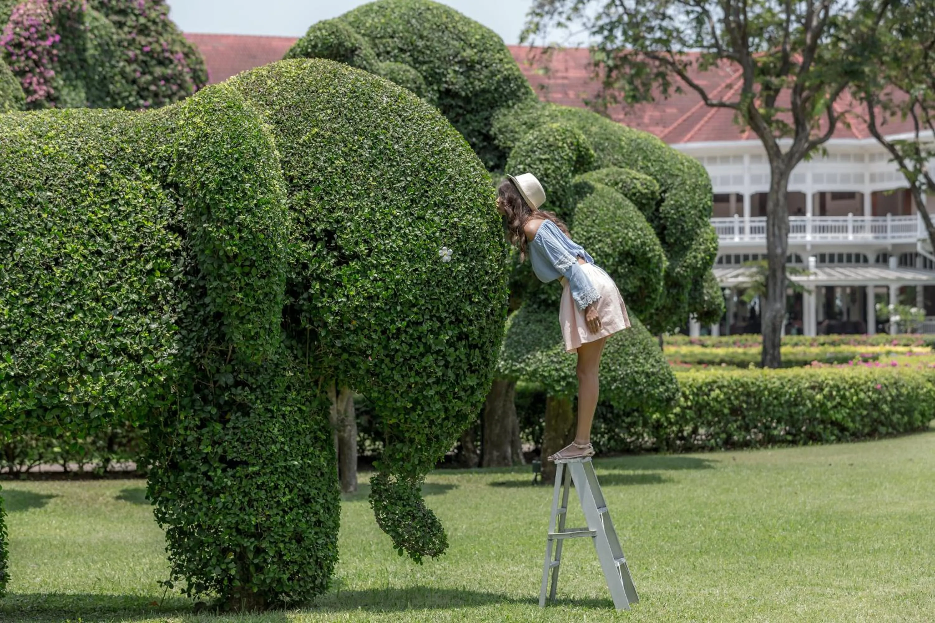 Garden in Centara Grand Beach Resort & Villas Hua Hin