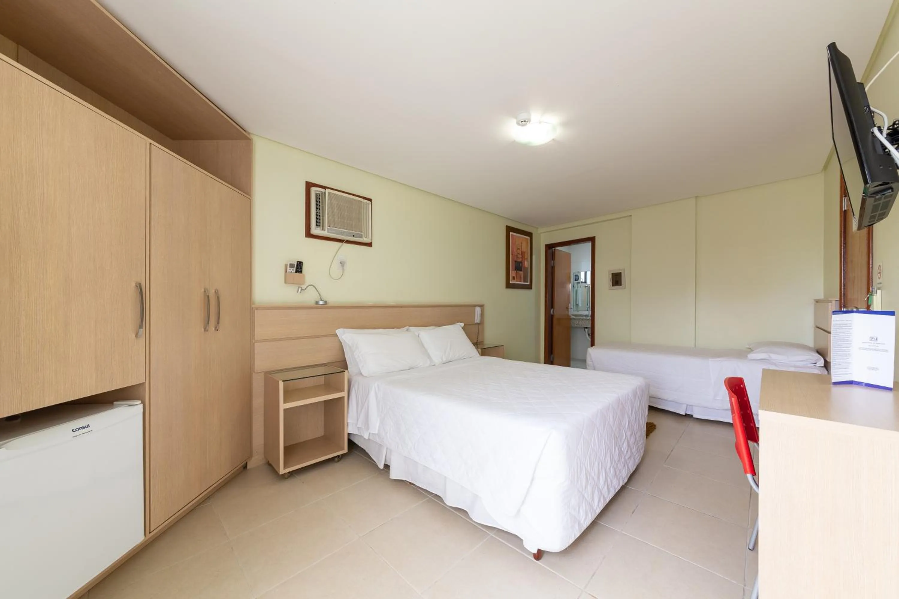 Bed in Slim São José Zion