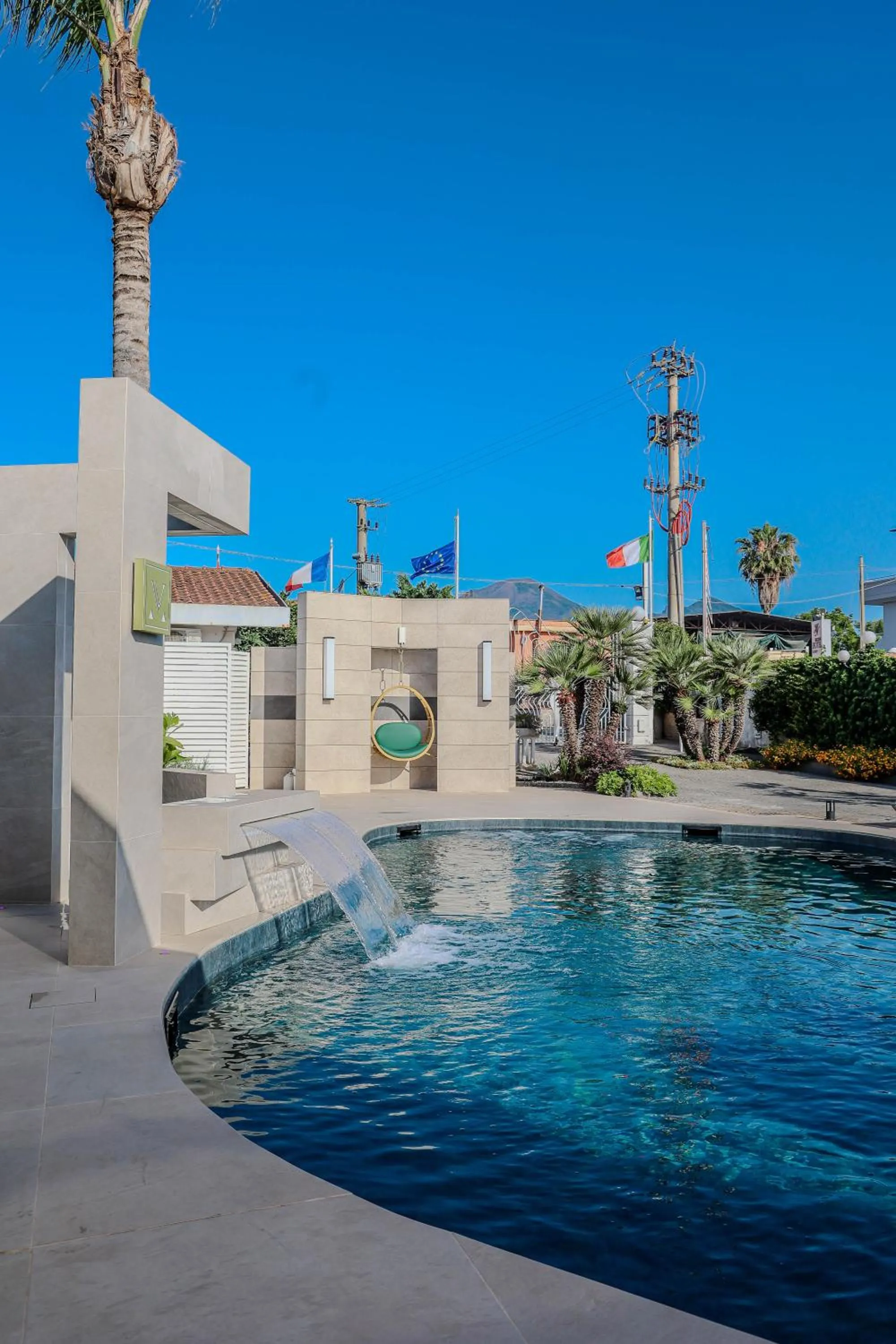 Swimming pool in Hotel Nelton