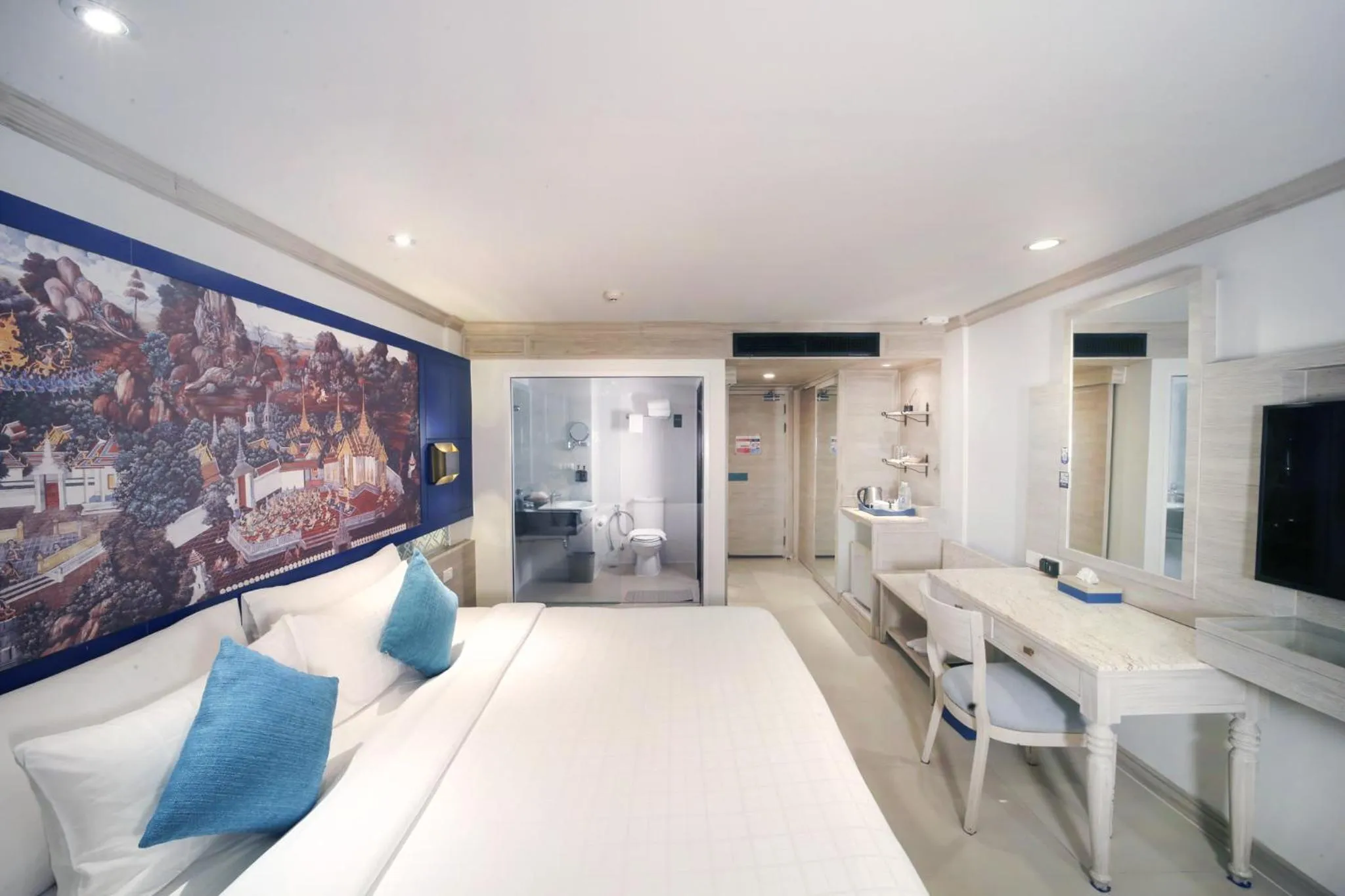 Bedroom, Bed in Novotel Phuket Resort