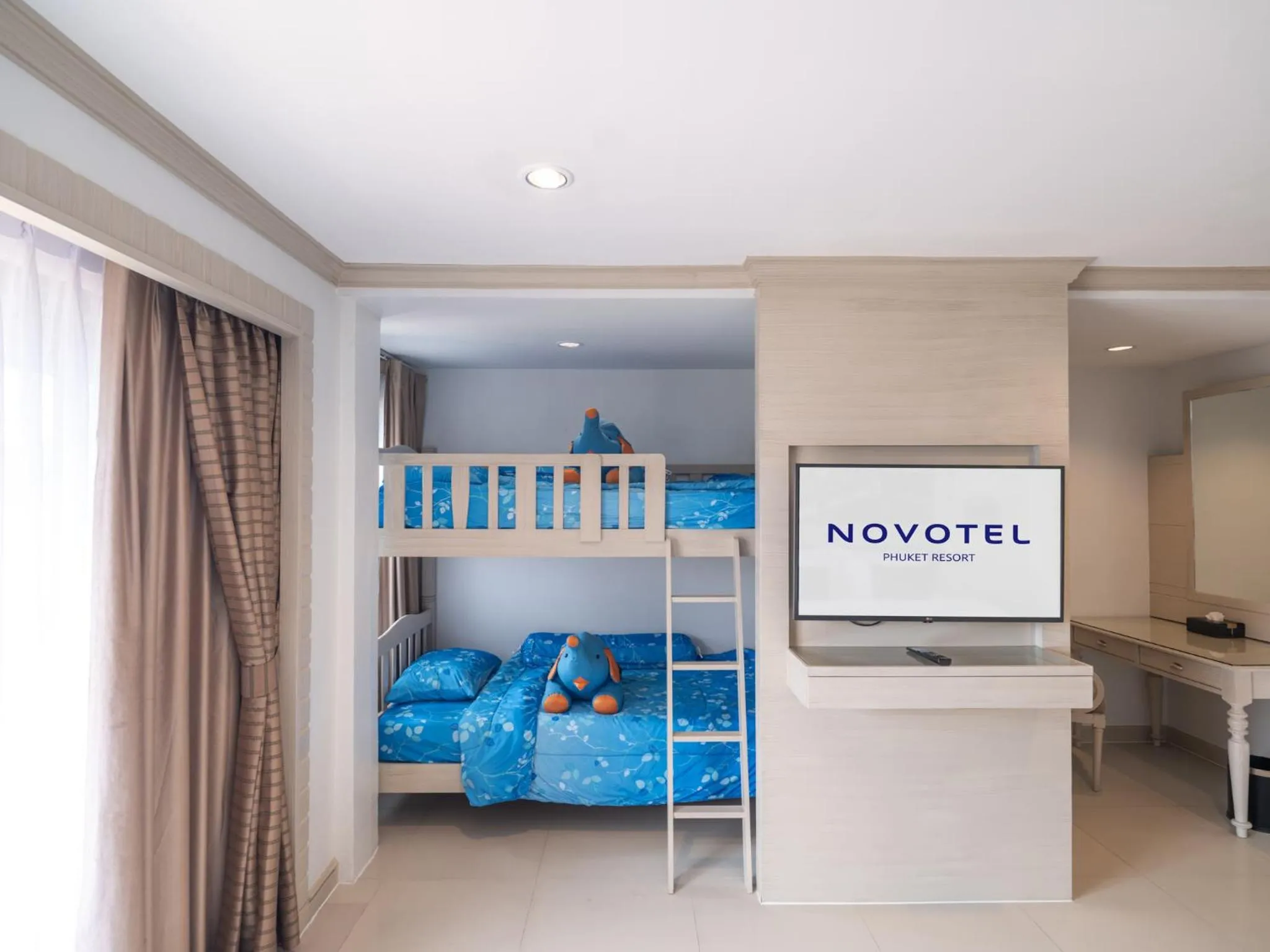 bunk bed, Bed in Novotel Phuket Resort