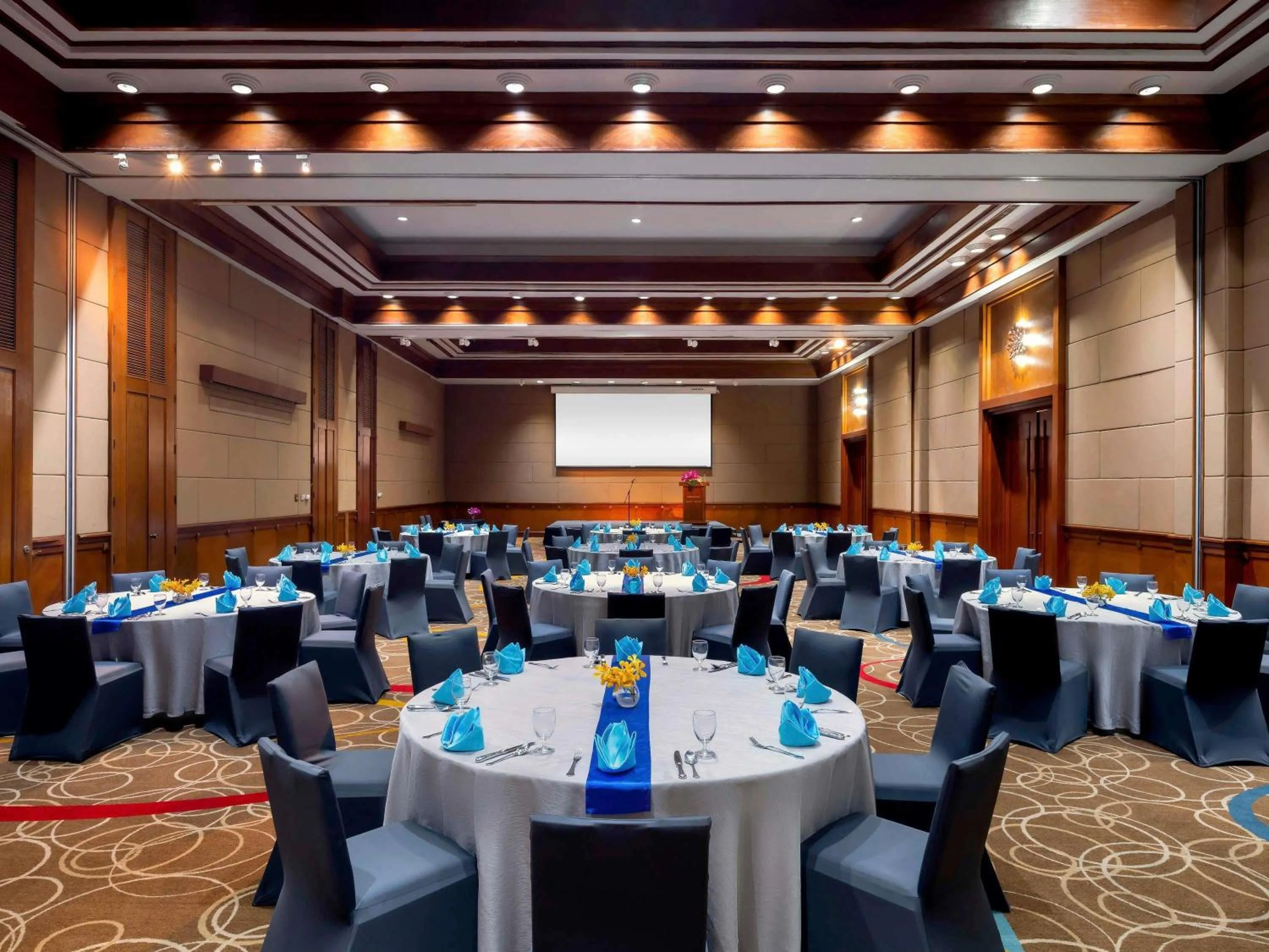 Meeting/conference room in Novotel Phuket Resort