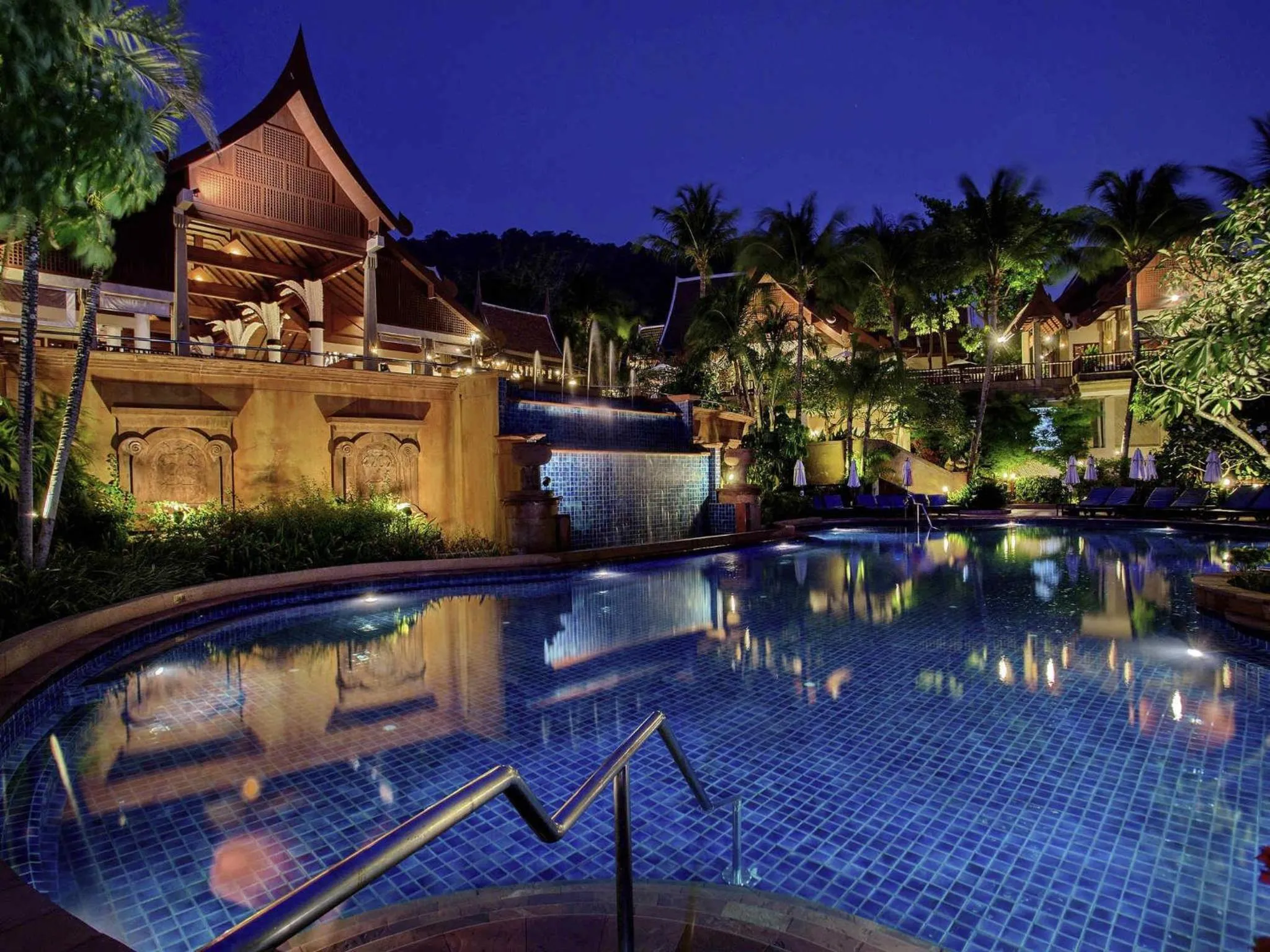 Pool view in Novotel Phuket Resort
