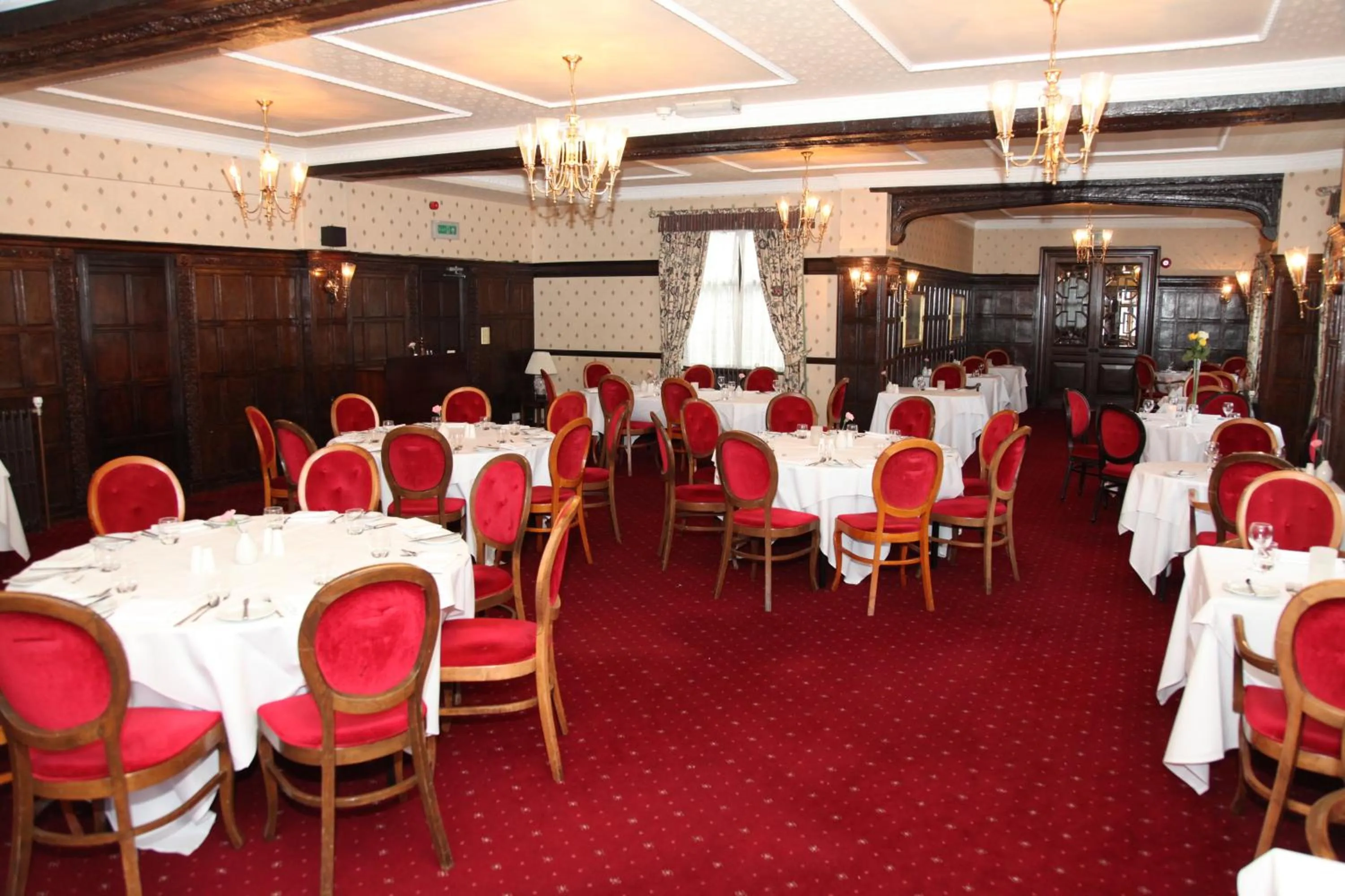 Restaurant/places to eat in Petwood Hotel