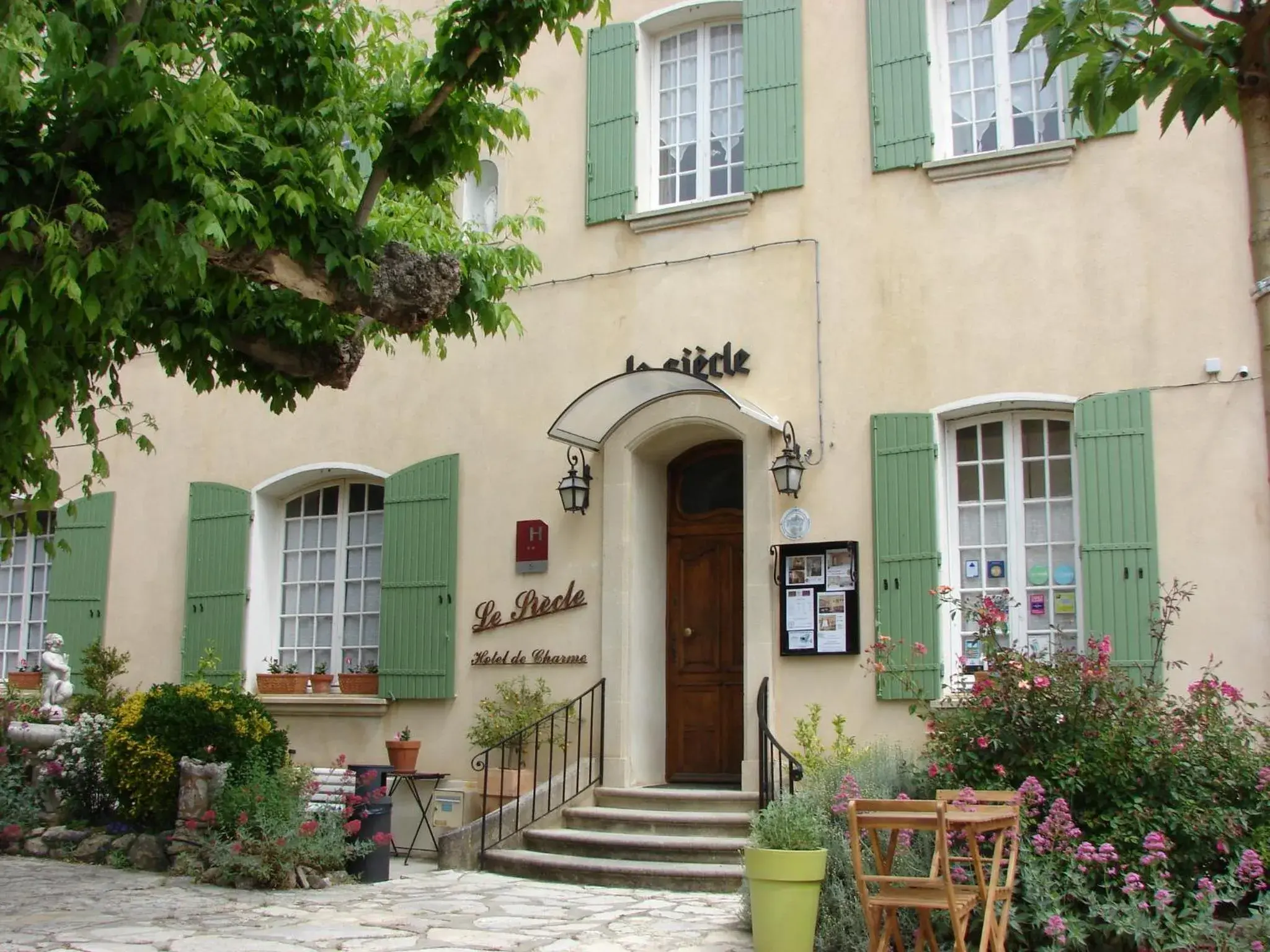 Hôtel Le Siècle Hôtel Le Siècle