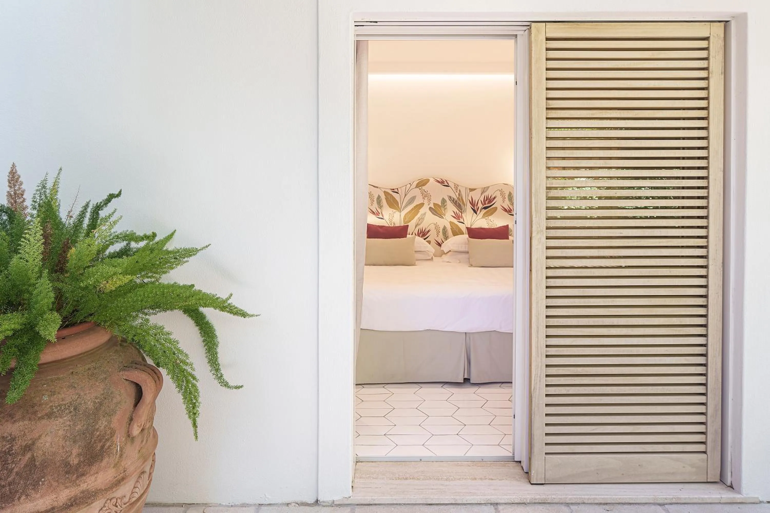 Photo of the whole room, Bed in Botania Relais & Spa - The Leading Hotels of the World