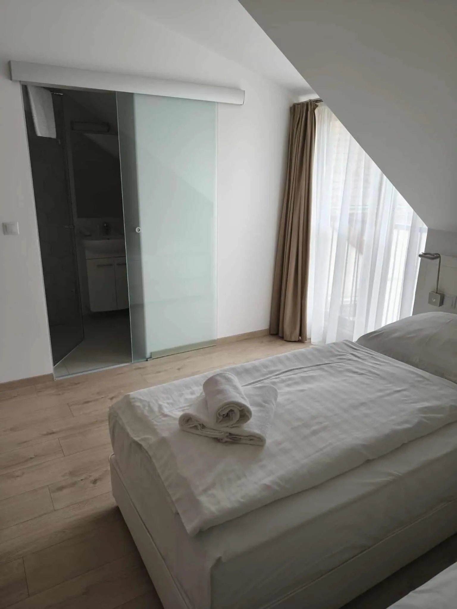 Bedroom, Bed in Erhardt Panzió