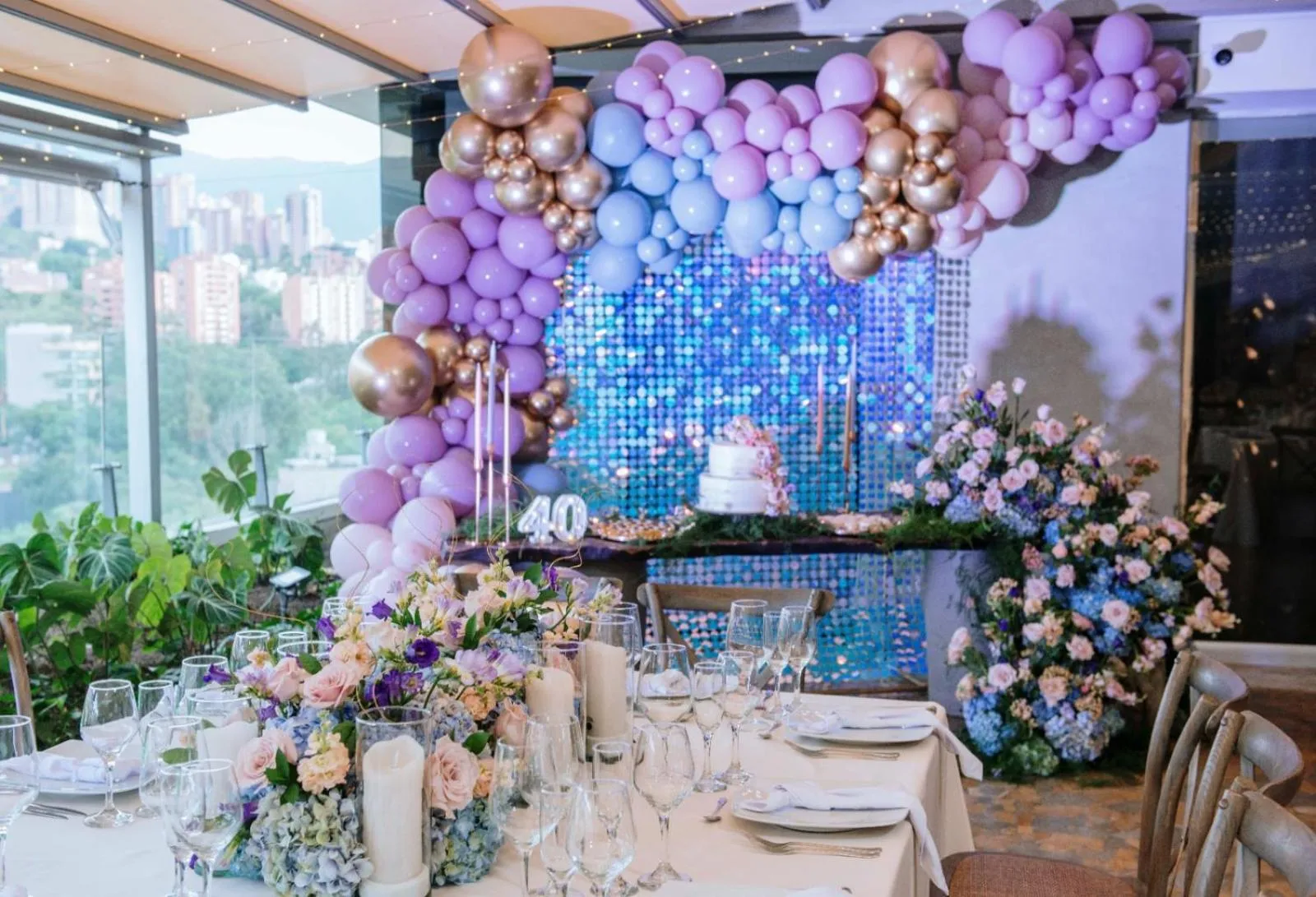 Food and drinks in Diez Hotel Categoría Colombia