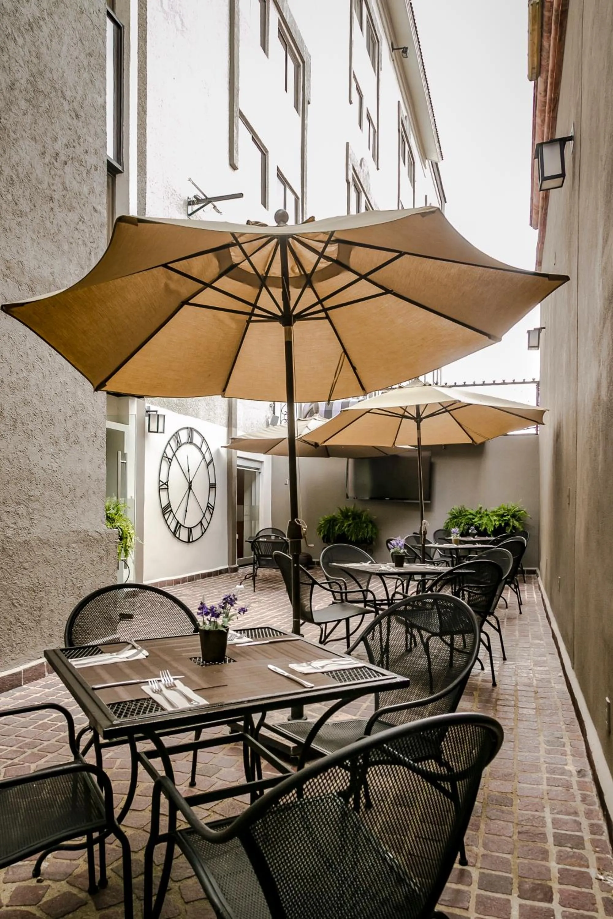 Balcony/Terrace in Imperio de Angeles Executive León Poliforum