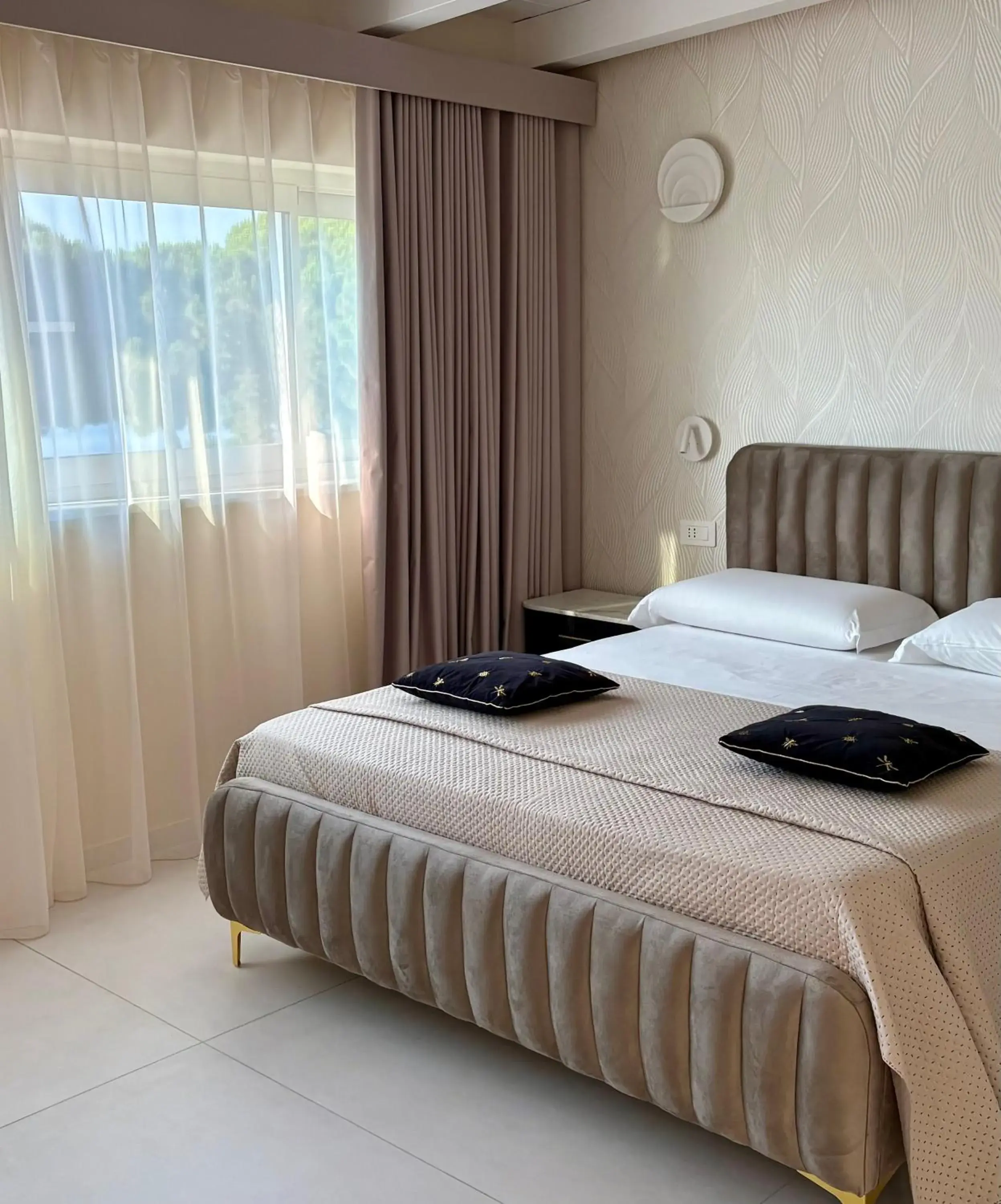 Superior Suite with Sea View in Hotel Scilla Superior Suite with Sea View in Hotel Scilla