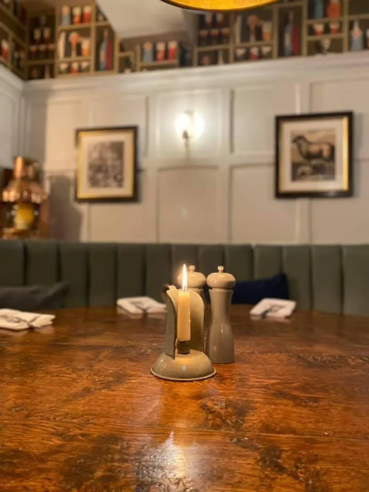 Restaurant/places to eat in The Swan Hotel, Alresford