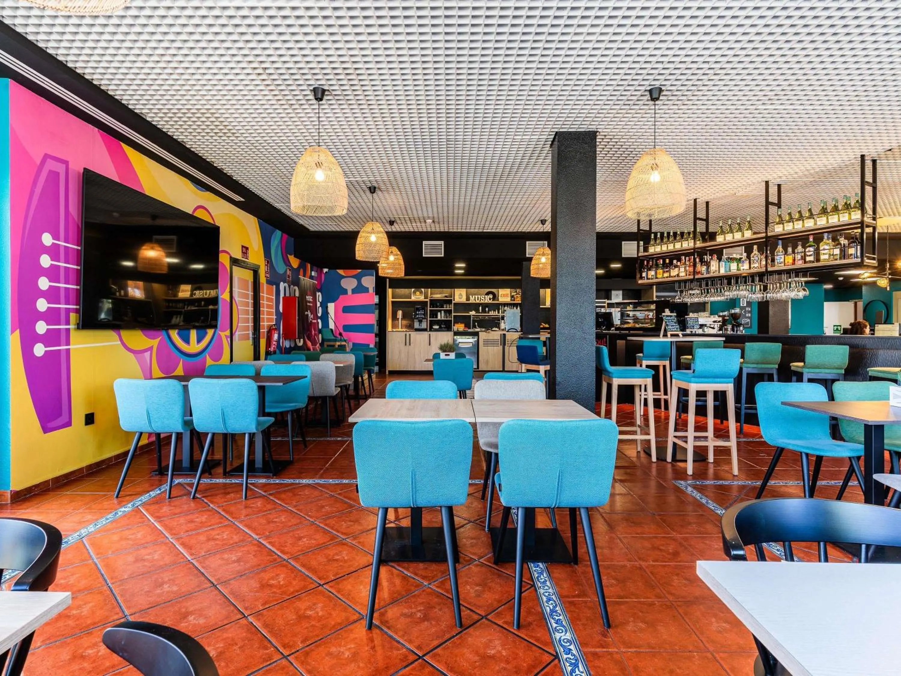 Restaurant/places to eat in Ibis Jerez De La Frontera Cadiz