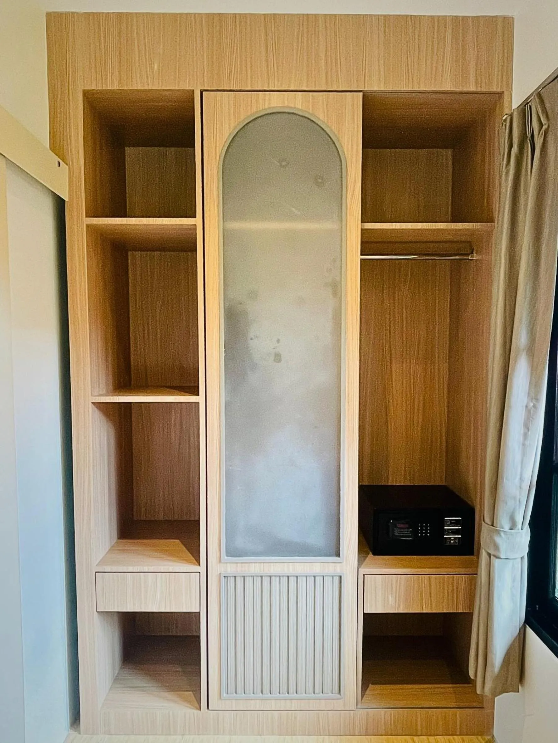 wardrobe in Tonsai Bay Resort