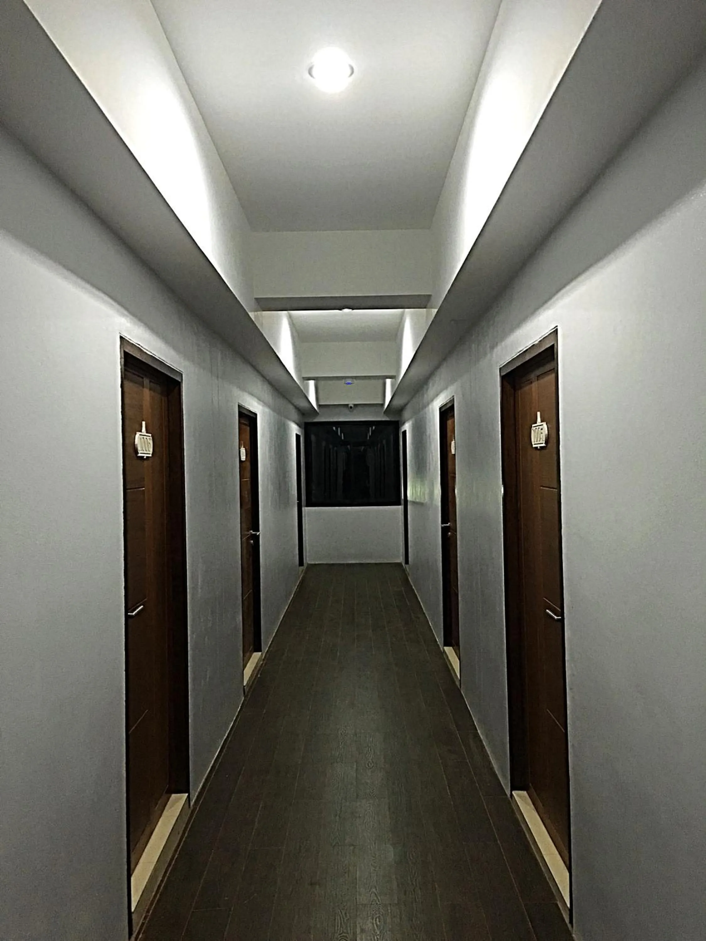 Decorative detail in Tonsai Bay Resort