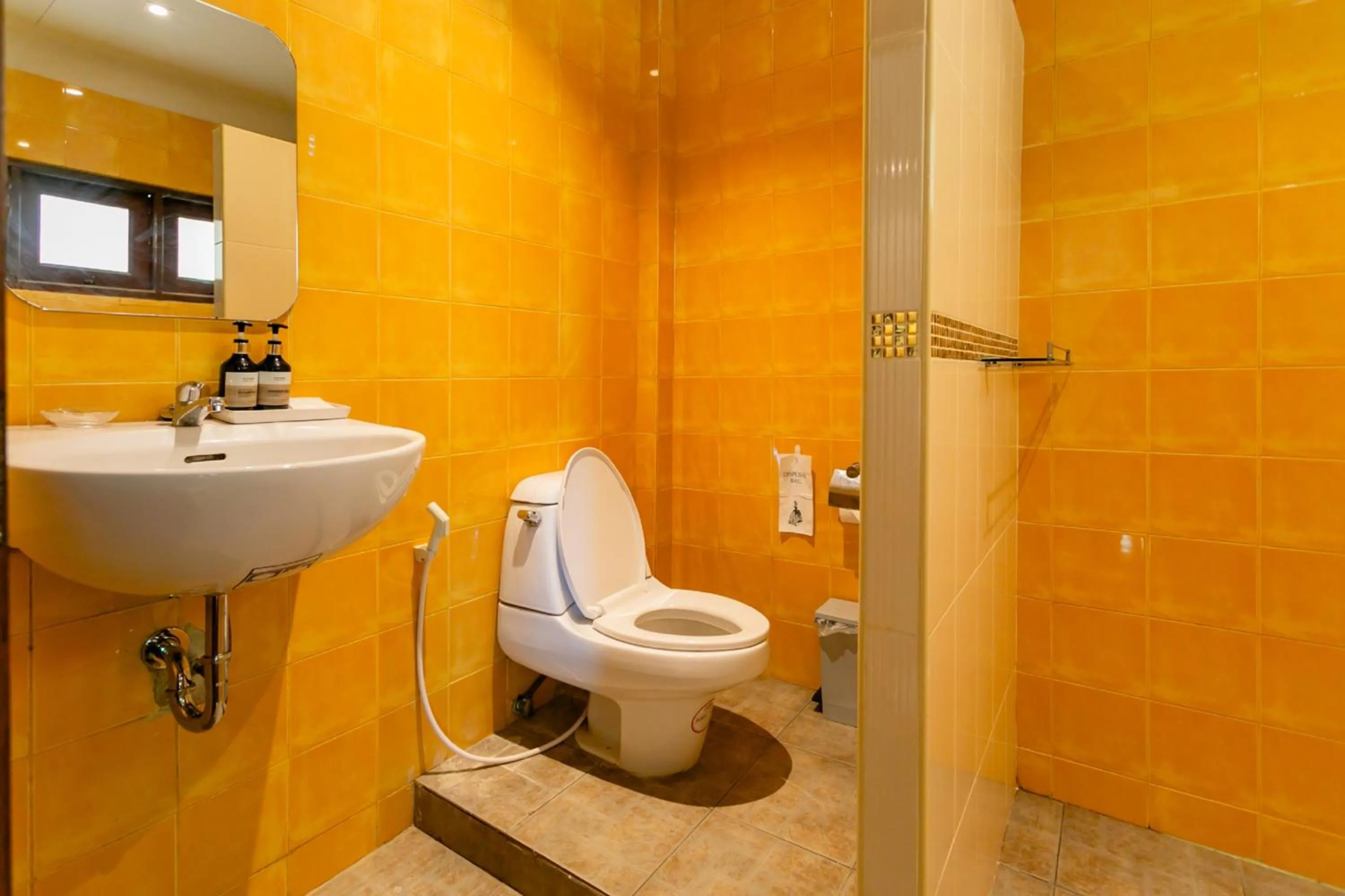 Bathroom in Tonsai Bay Resort