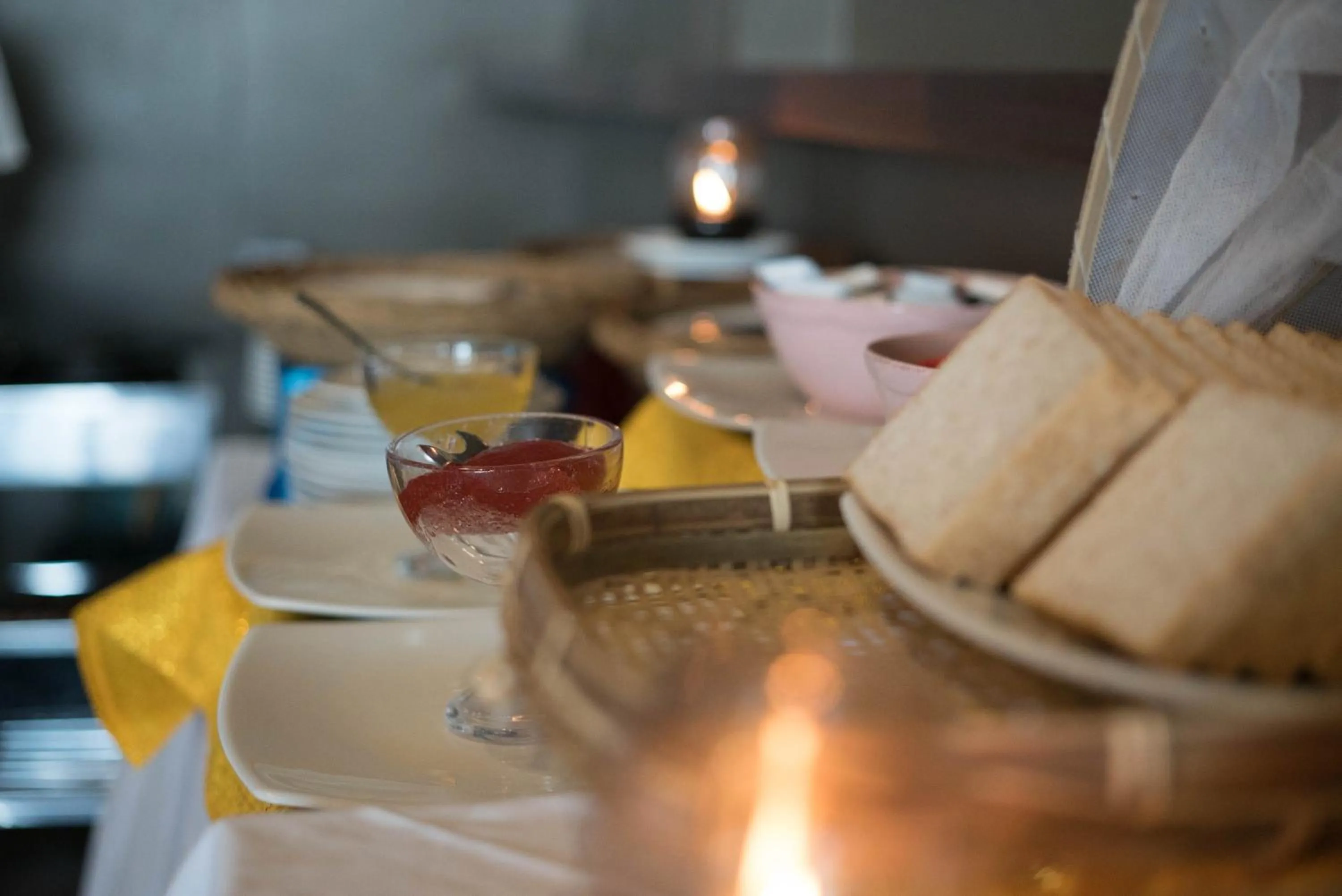 Breakfast in Tonsai Bay Resort