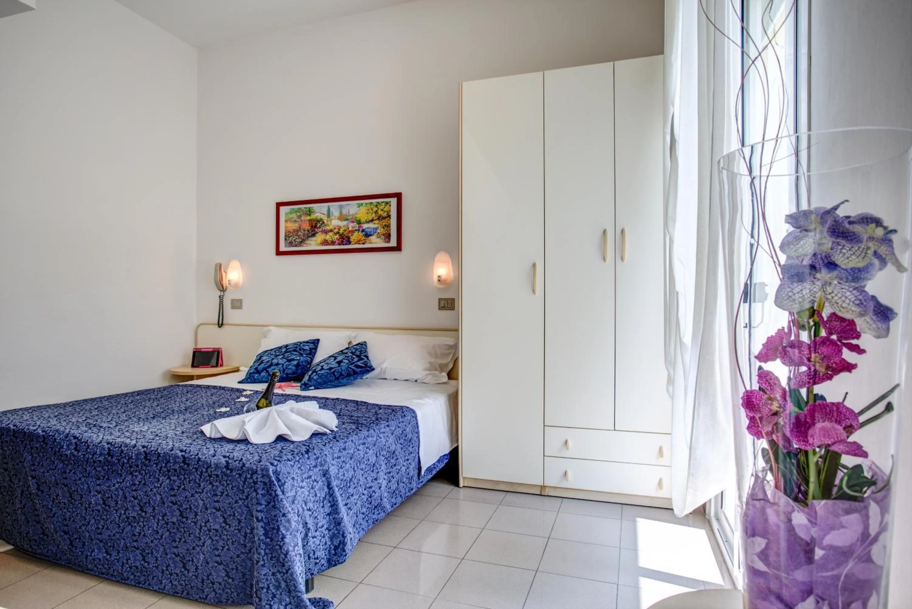 Balcony/Terrace, Bed in Hotel Tiziana