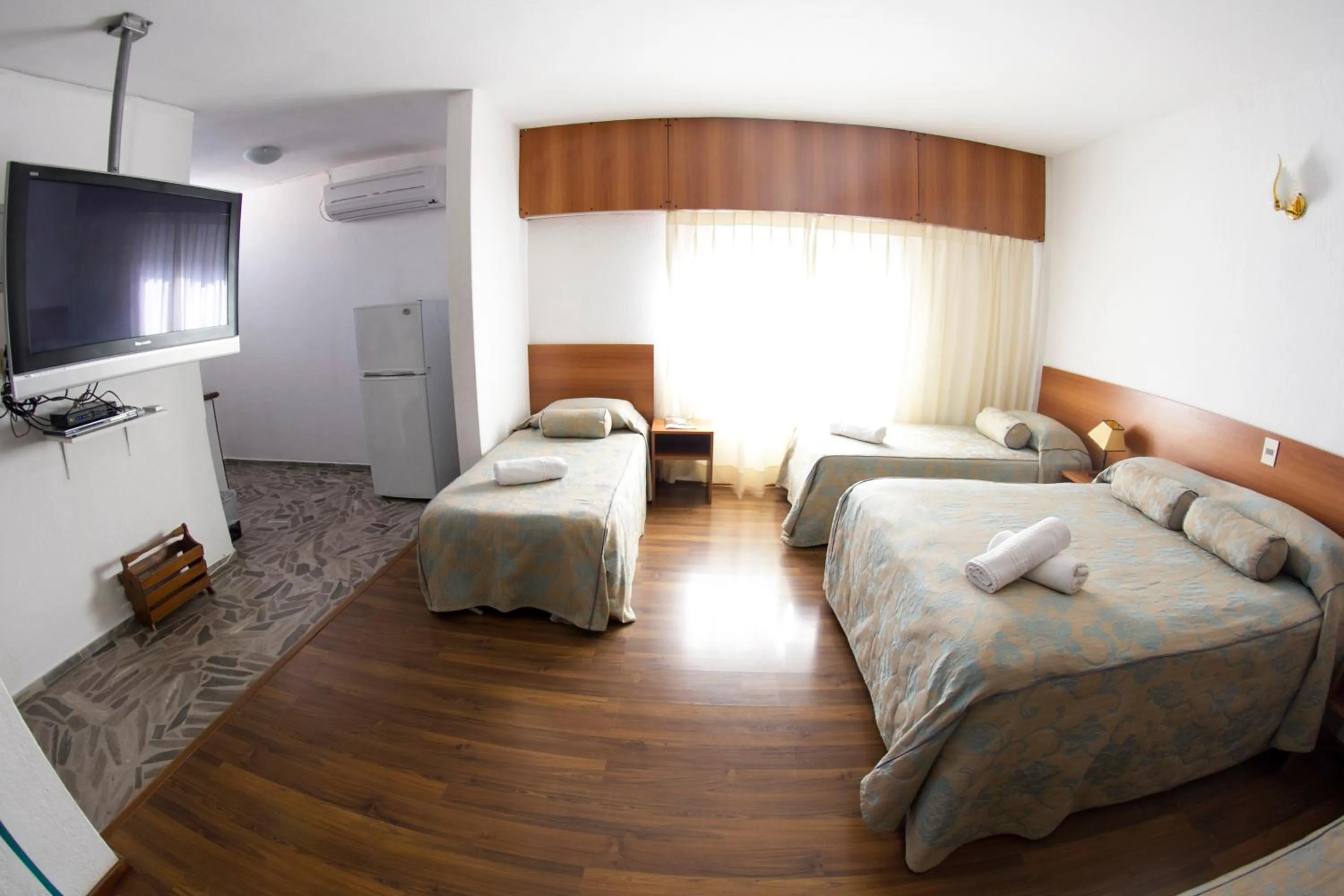 Bedroom, Bed in Hotel Bahamas