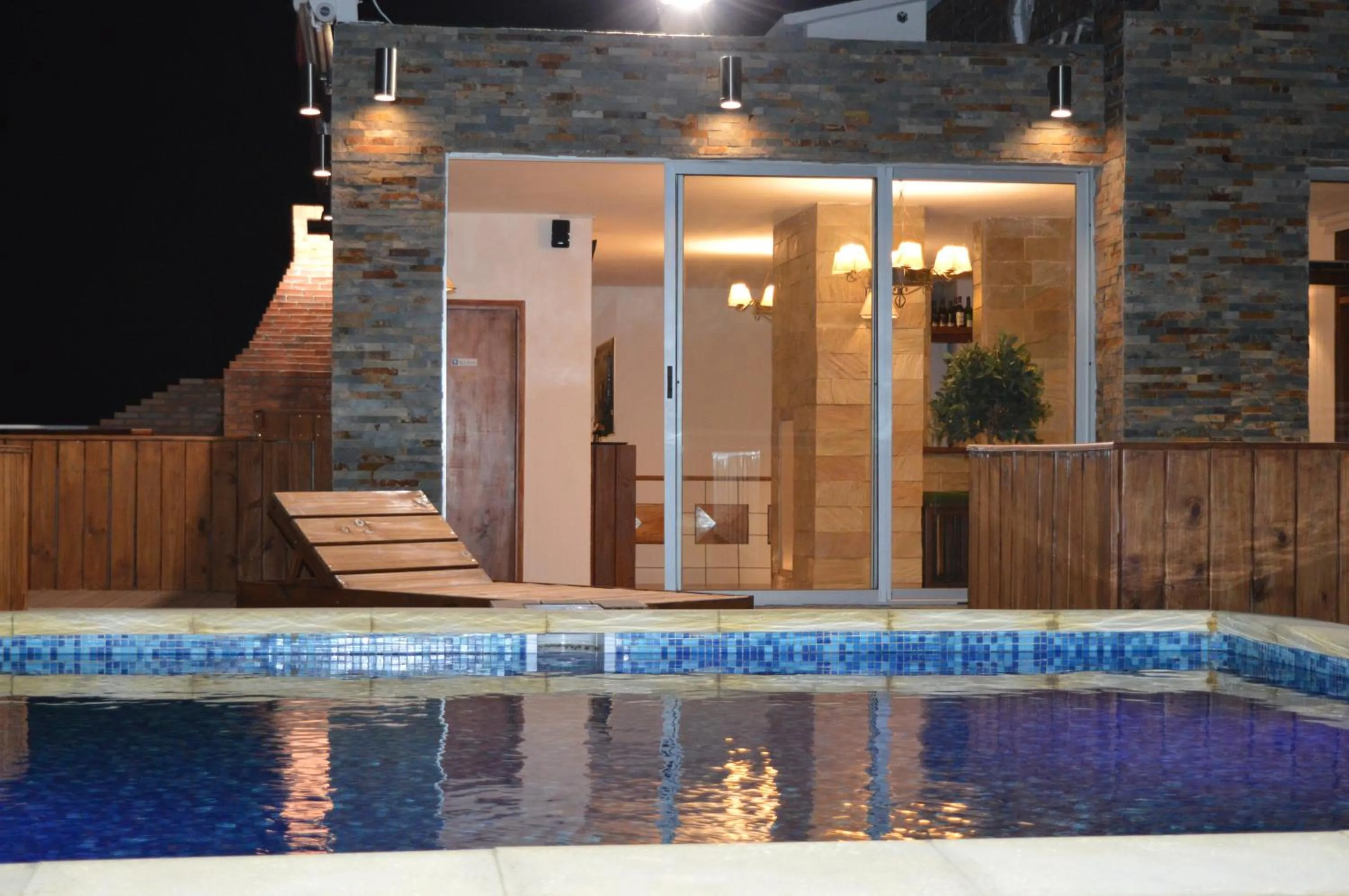 Swimming pool in Hotel Bahamas