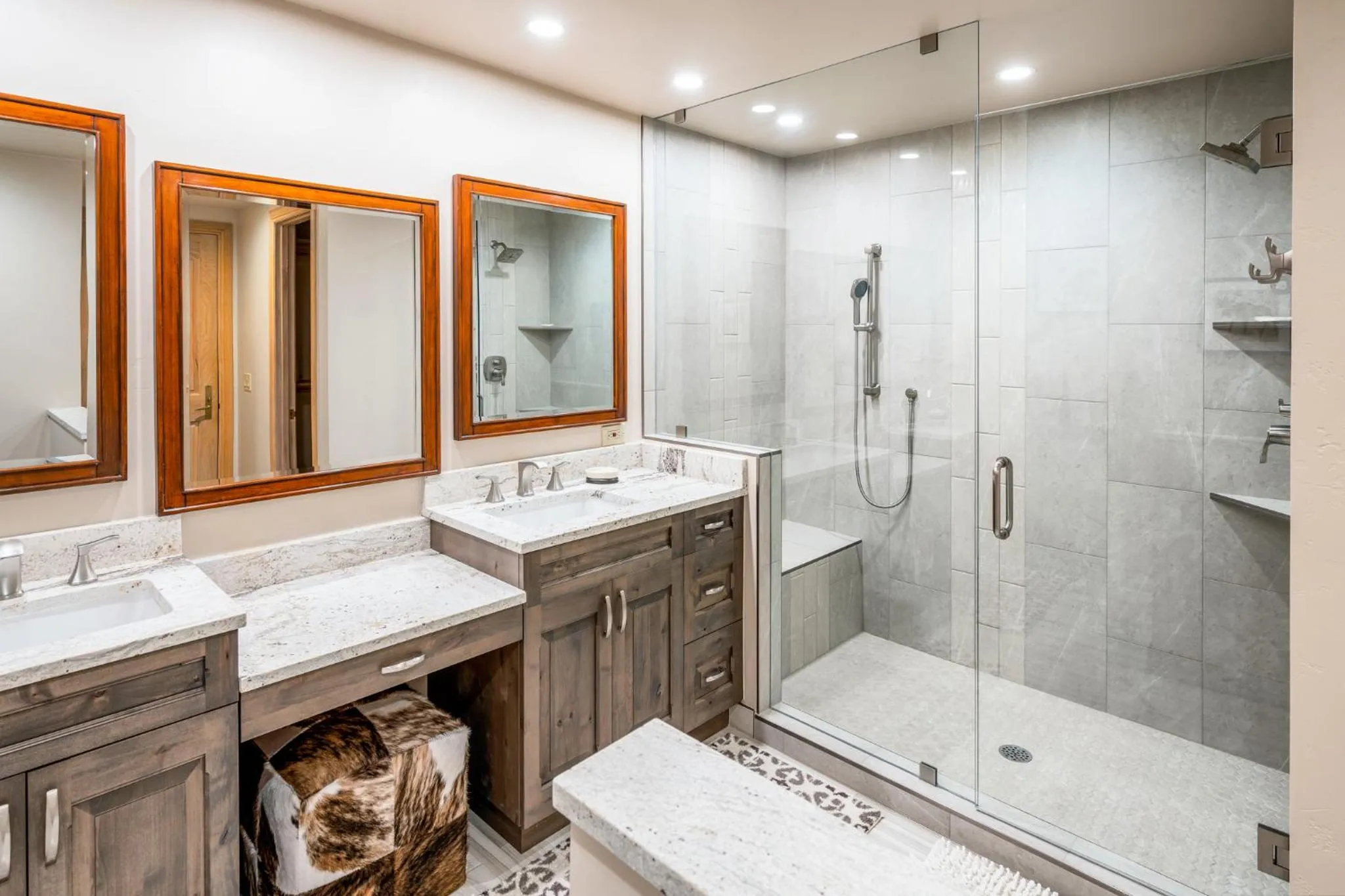 Shower in Creekside at Beaver Creek