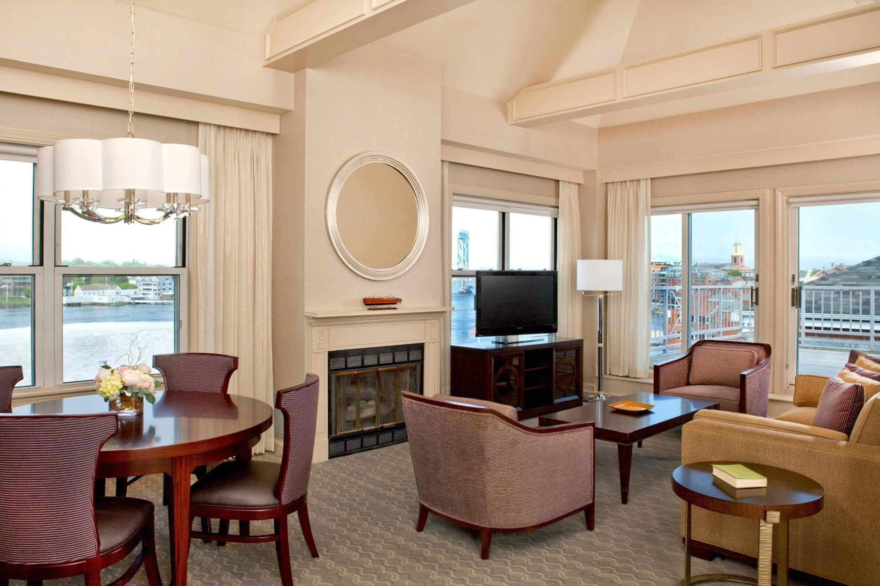 Photo of the whole room in Sheraton Portsmouth Harborside Hotel