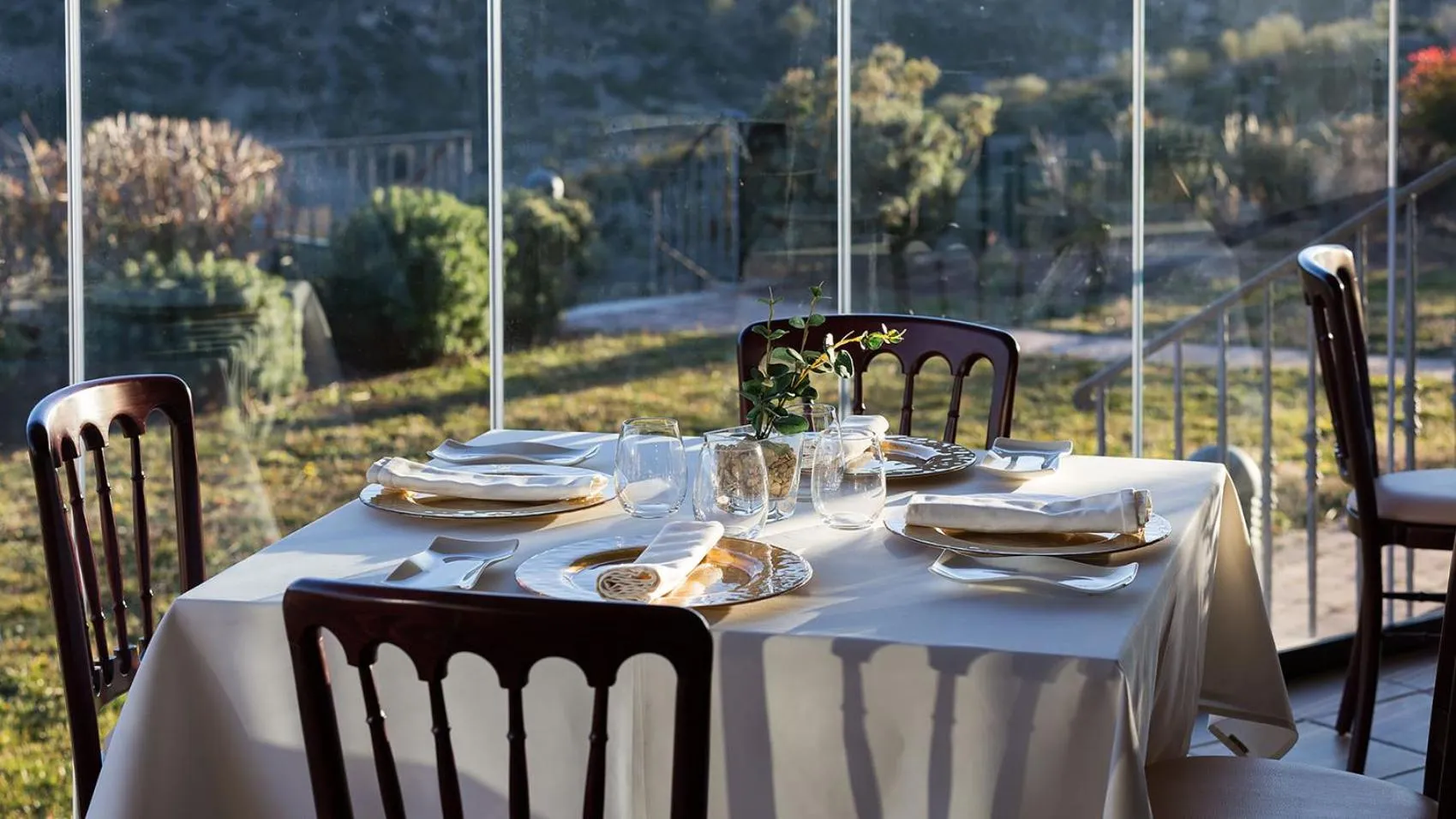 Restaurant/places to eat in Los Cinco Enebros