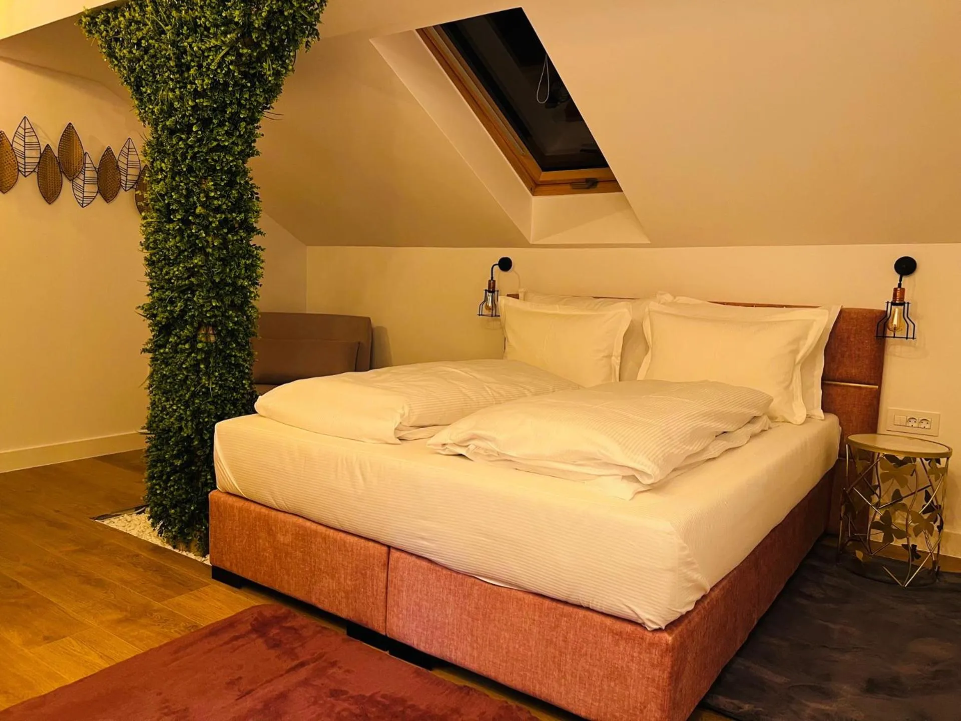 Photo of the whole room, Bed in Boutique Villa Isabelle