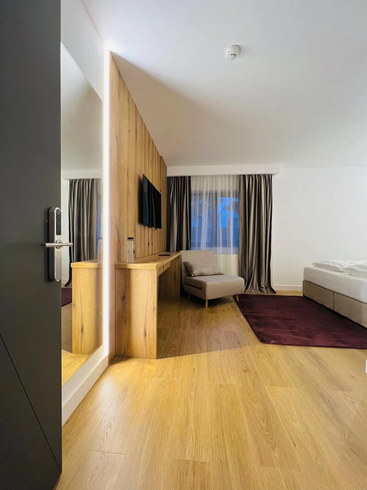 Photo of the whole room, Bed in Boutique Villa Isabelle