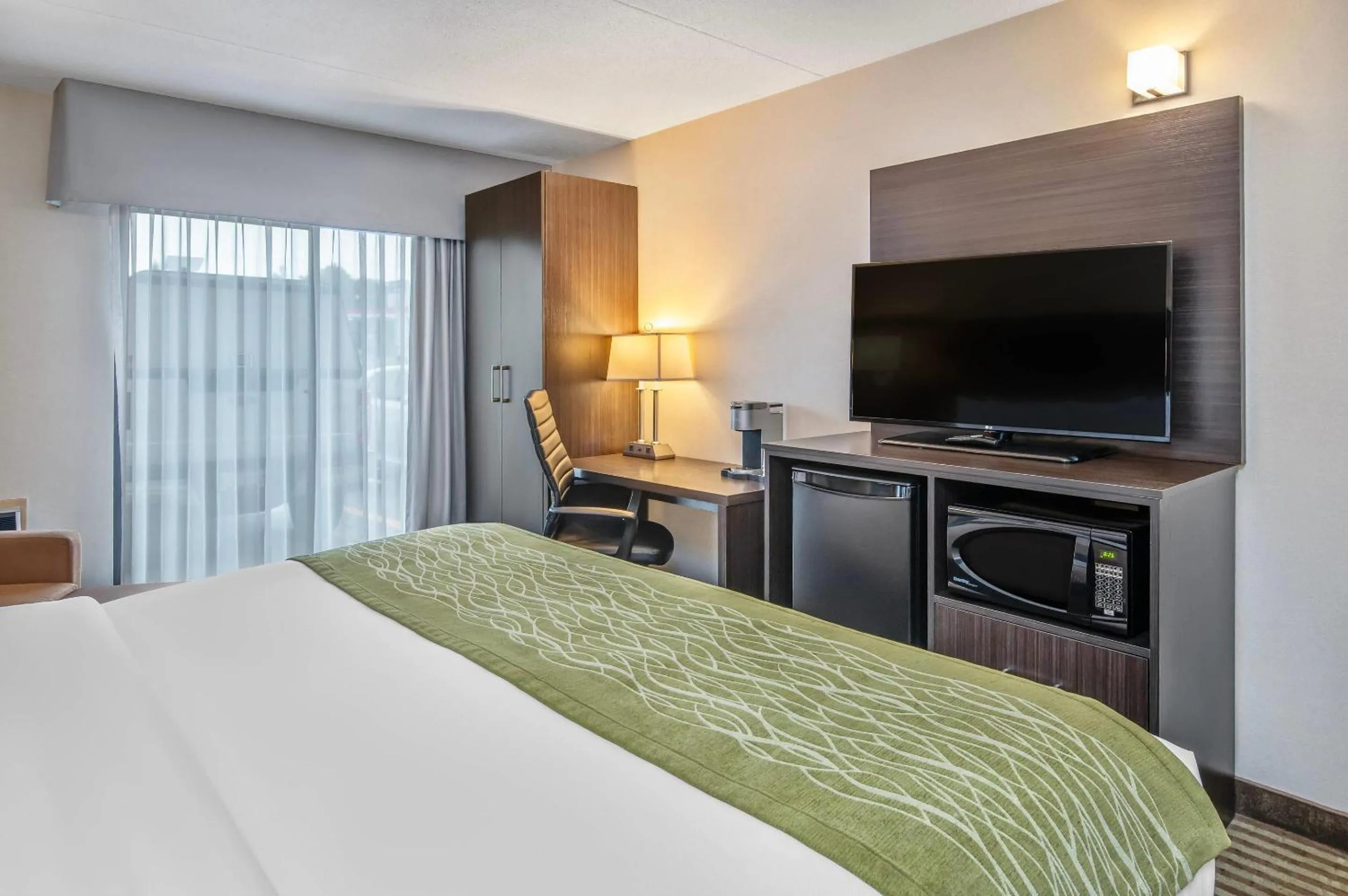 Bedroom, Bed in Comfort Inn