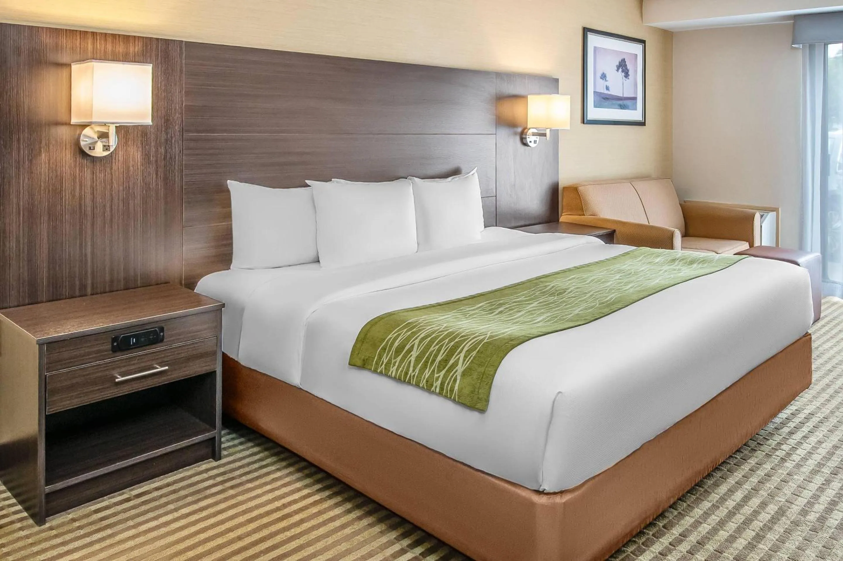 Bedroom, Bed in Comfort Inn