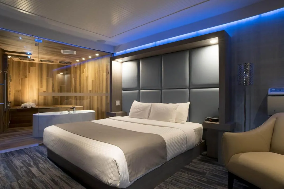 Bed in Hôtel Le Rivage