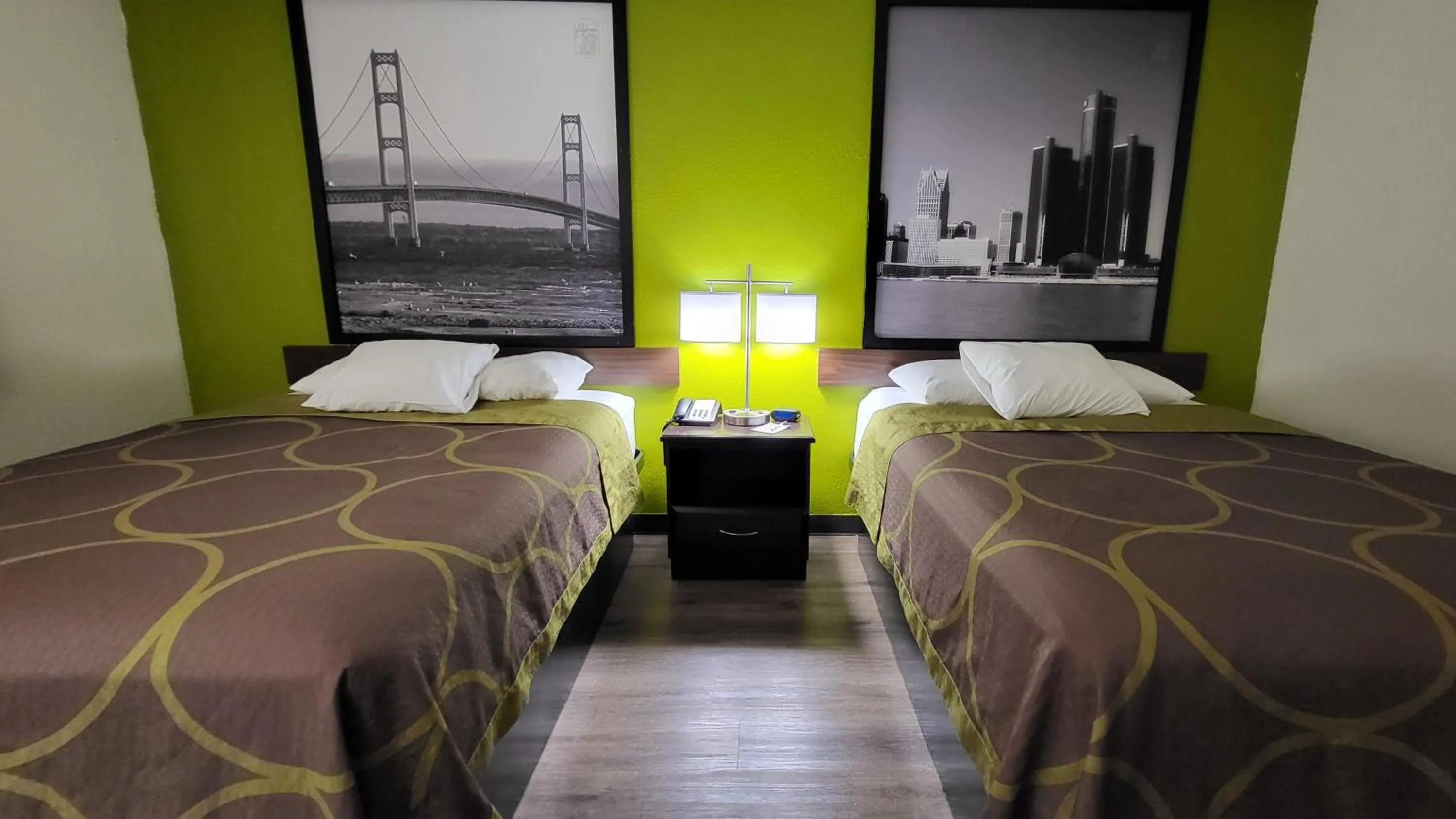 Bed in Super 8 by Wyndham Canton/Livonia Area