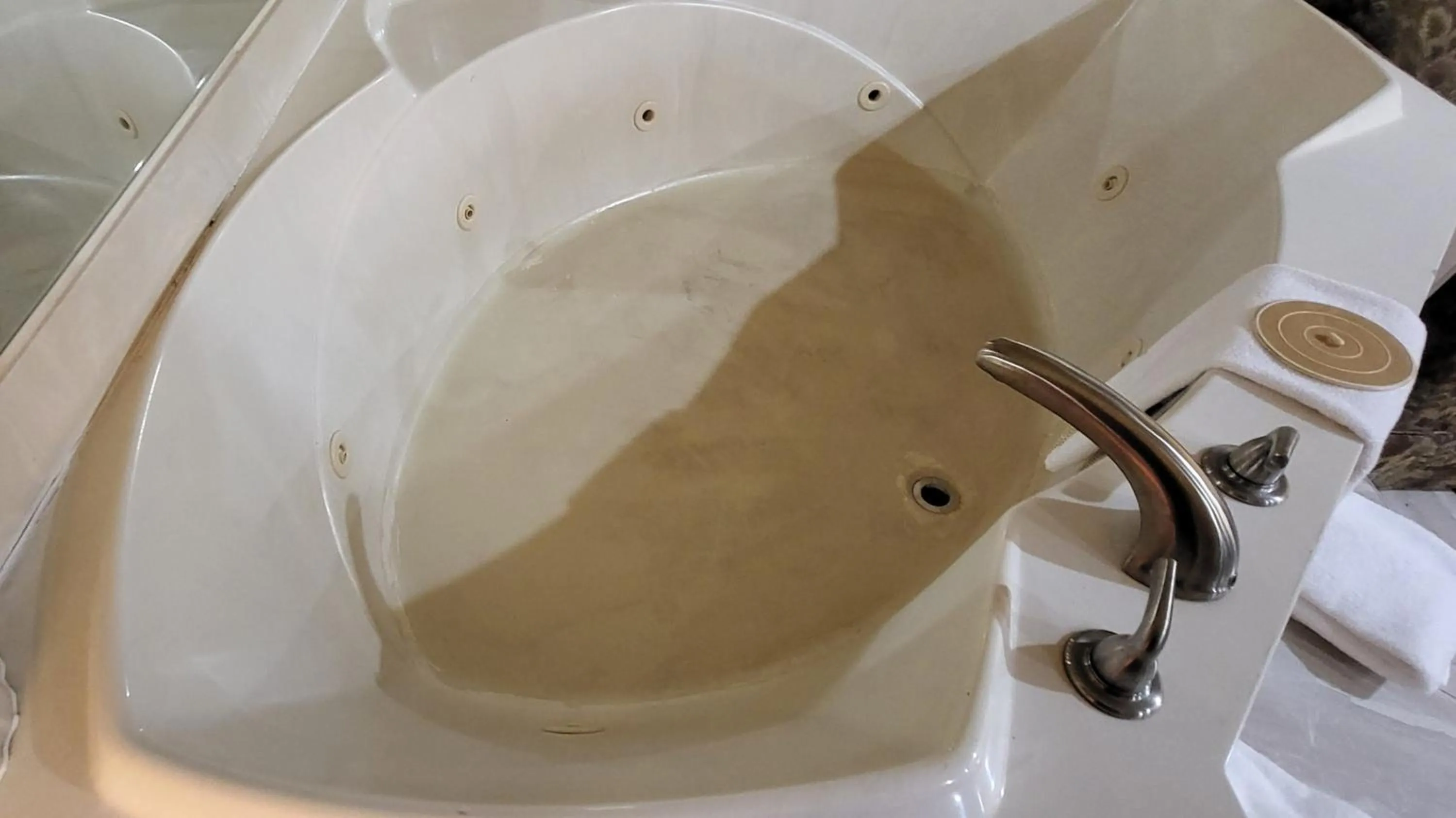 Bath in Super 8 by Wyndham Canton/Livonia Area