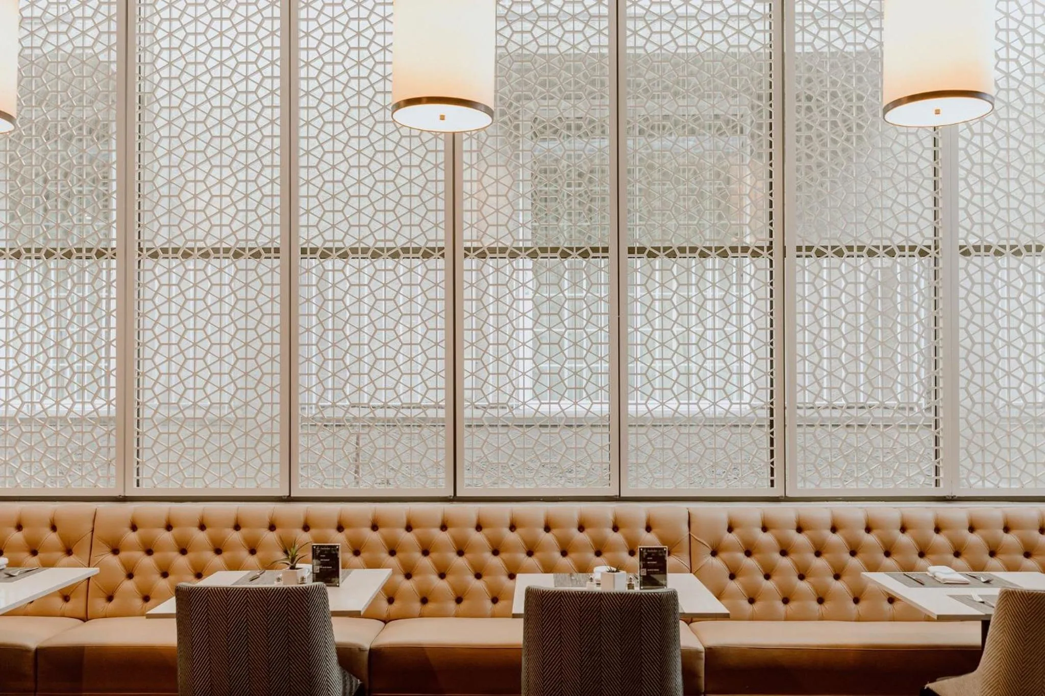 Restaurant/places to eat in Chamberlain West Hollywood