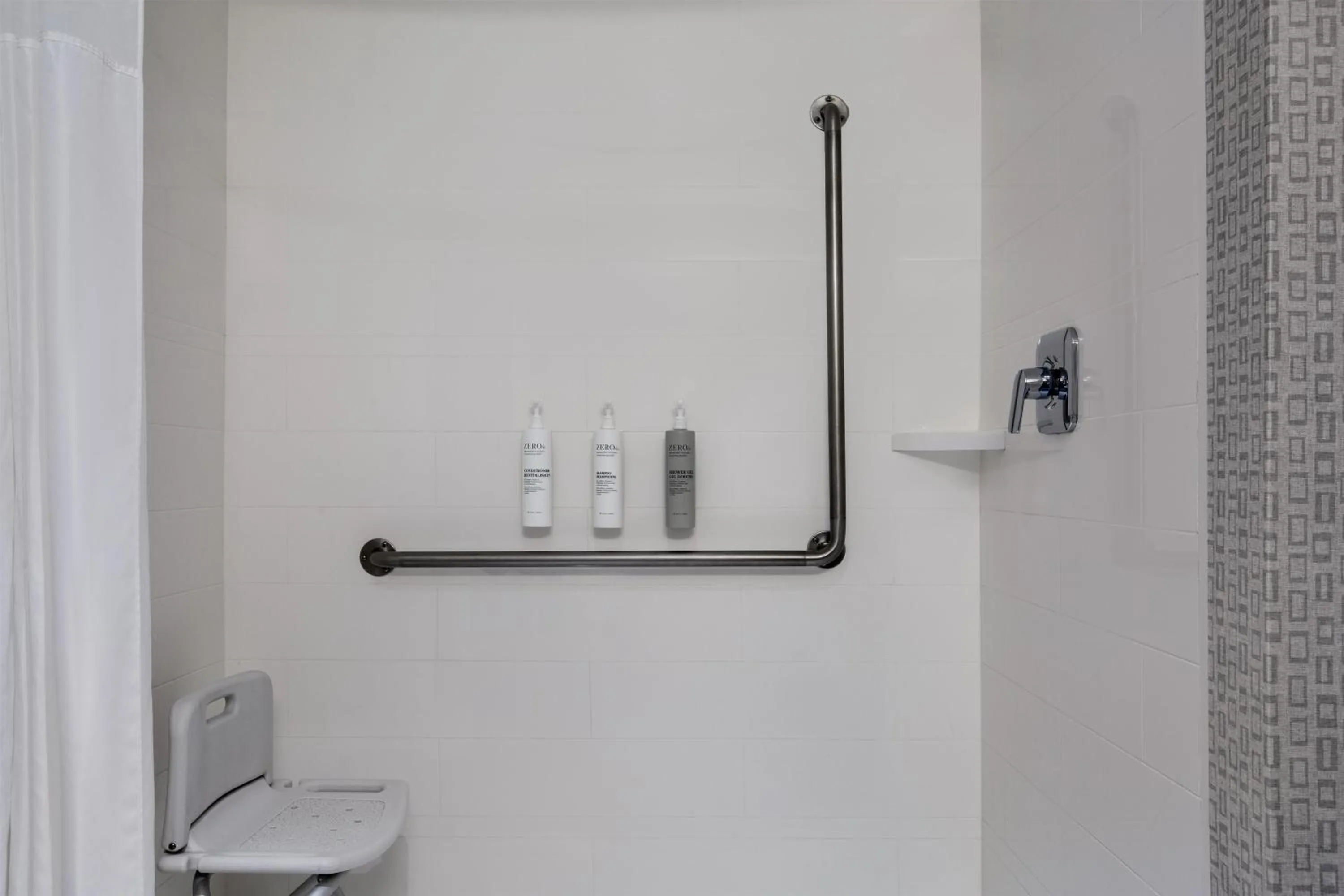 Bathroom in Hampton Inn by Hilton Kamloops