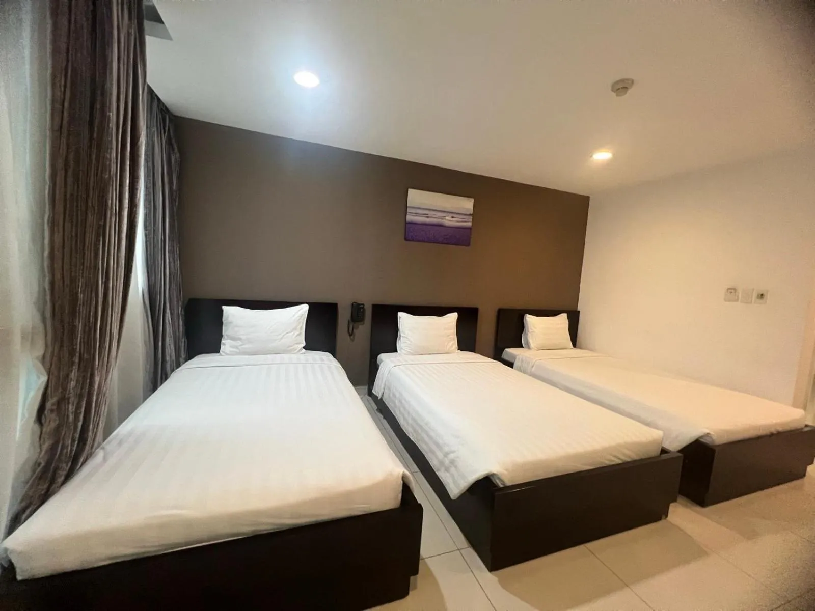 Bed in Minh Khang Hotel