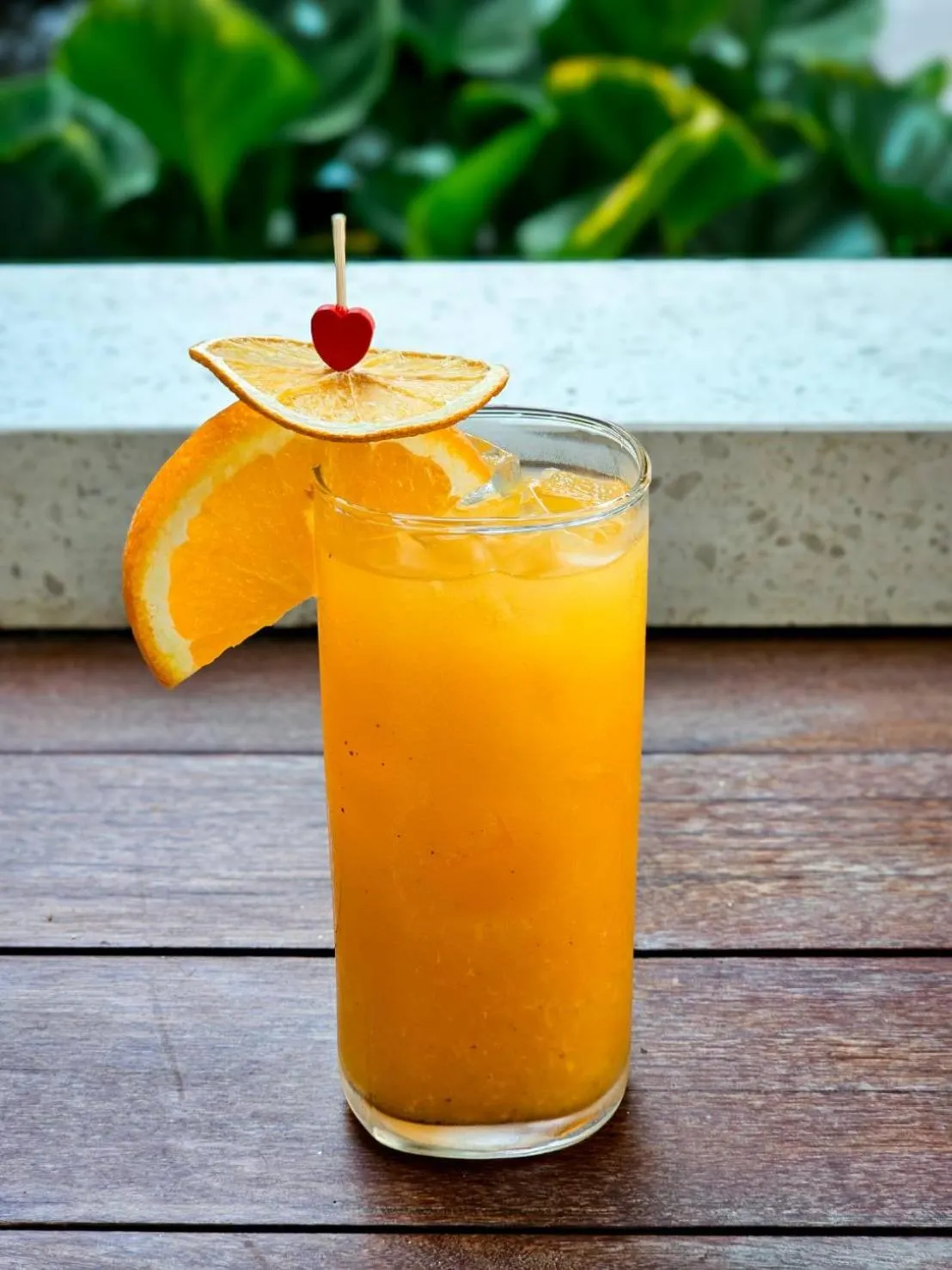 Lounge or bar in Feung Nakorn Balcony Rooms and Cafe