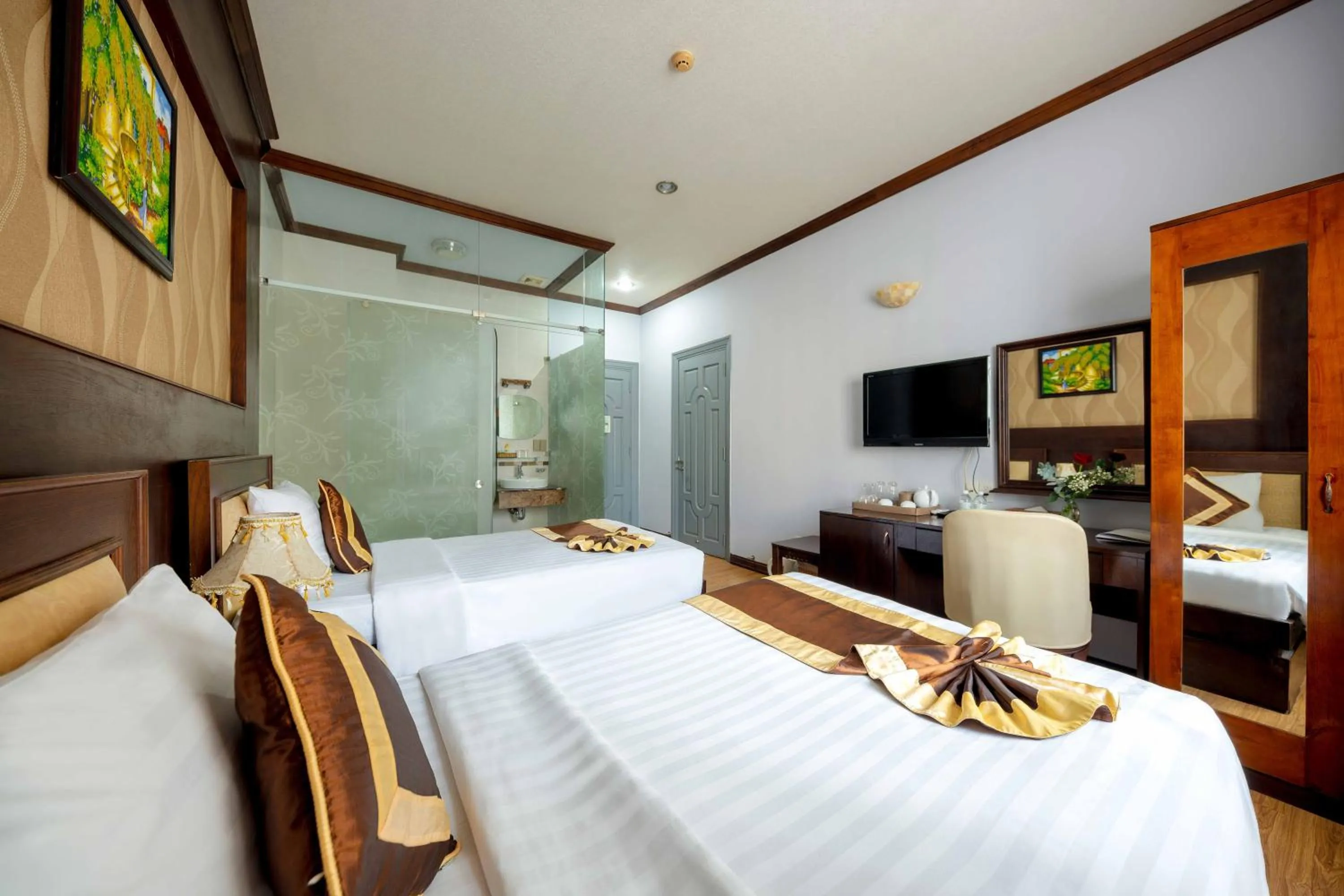 Bed in Rembrandt Hotel Nha Trang