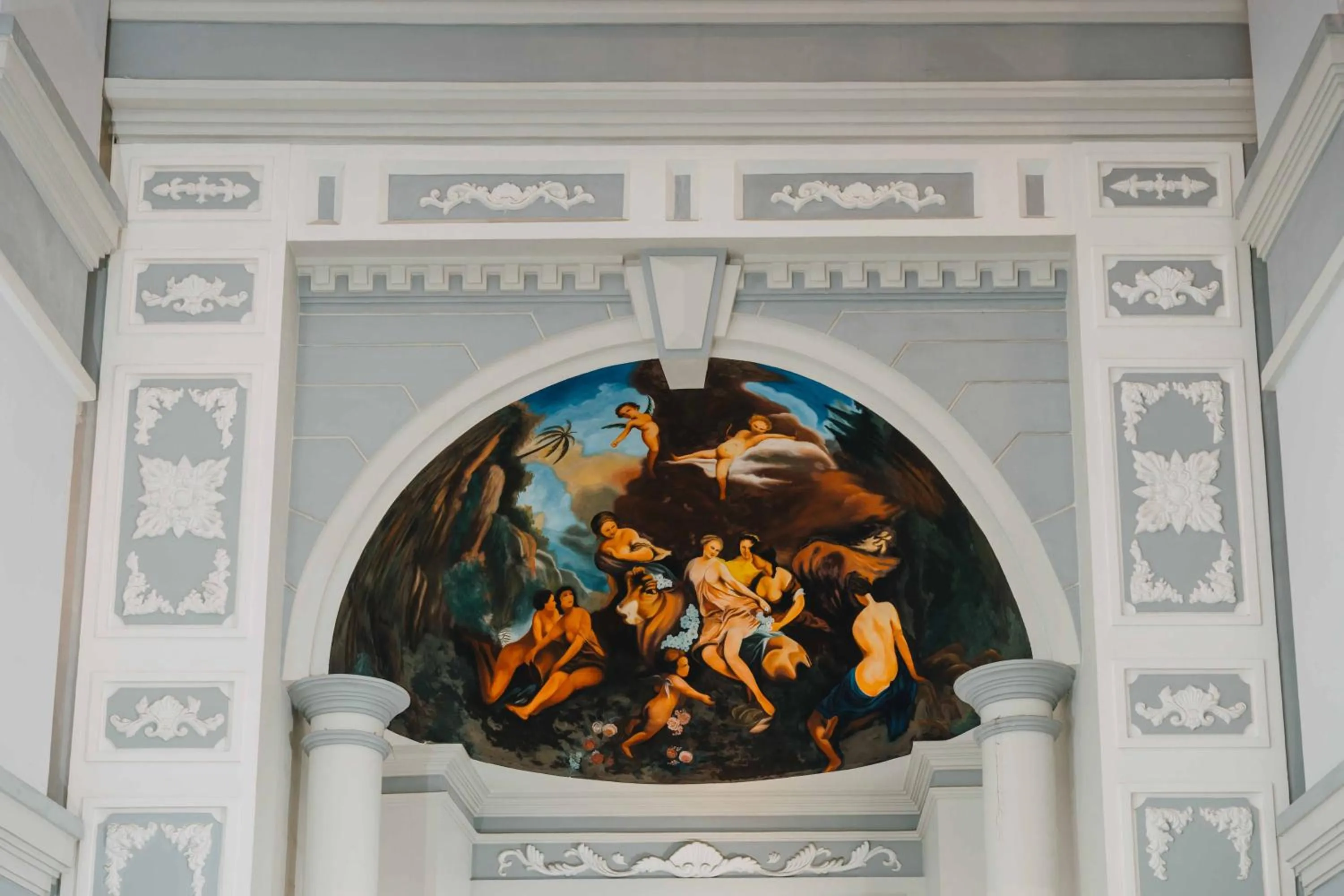 Restaurant/places to eat in Rembrandt Hotel Nha Trang