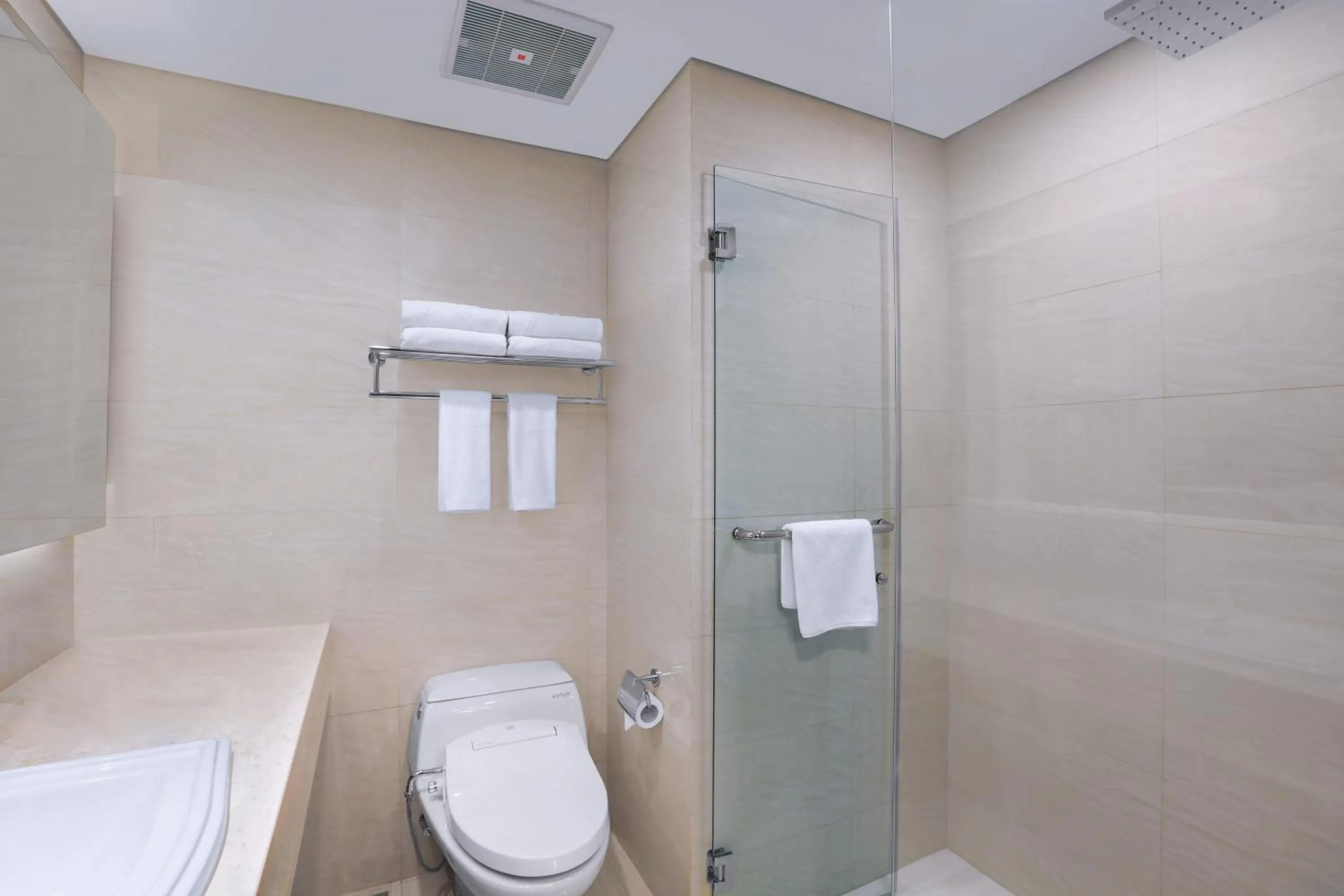 Bathroom in Atria Hotel Gading Serpong