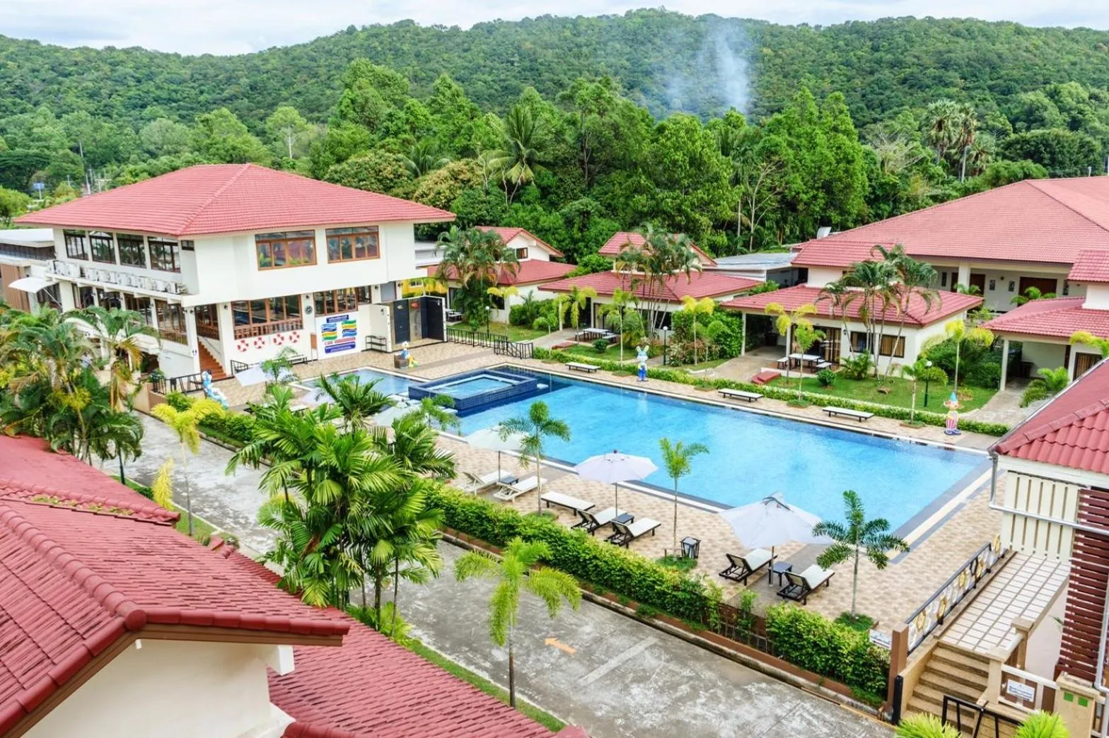 Pool view in New Travel Beach Hotel & Resort