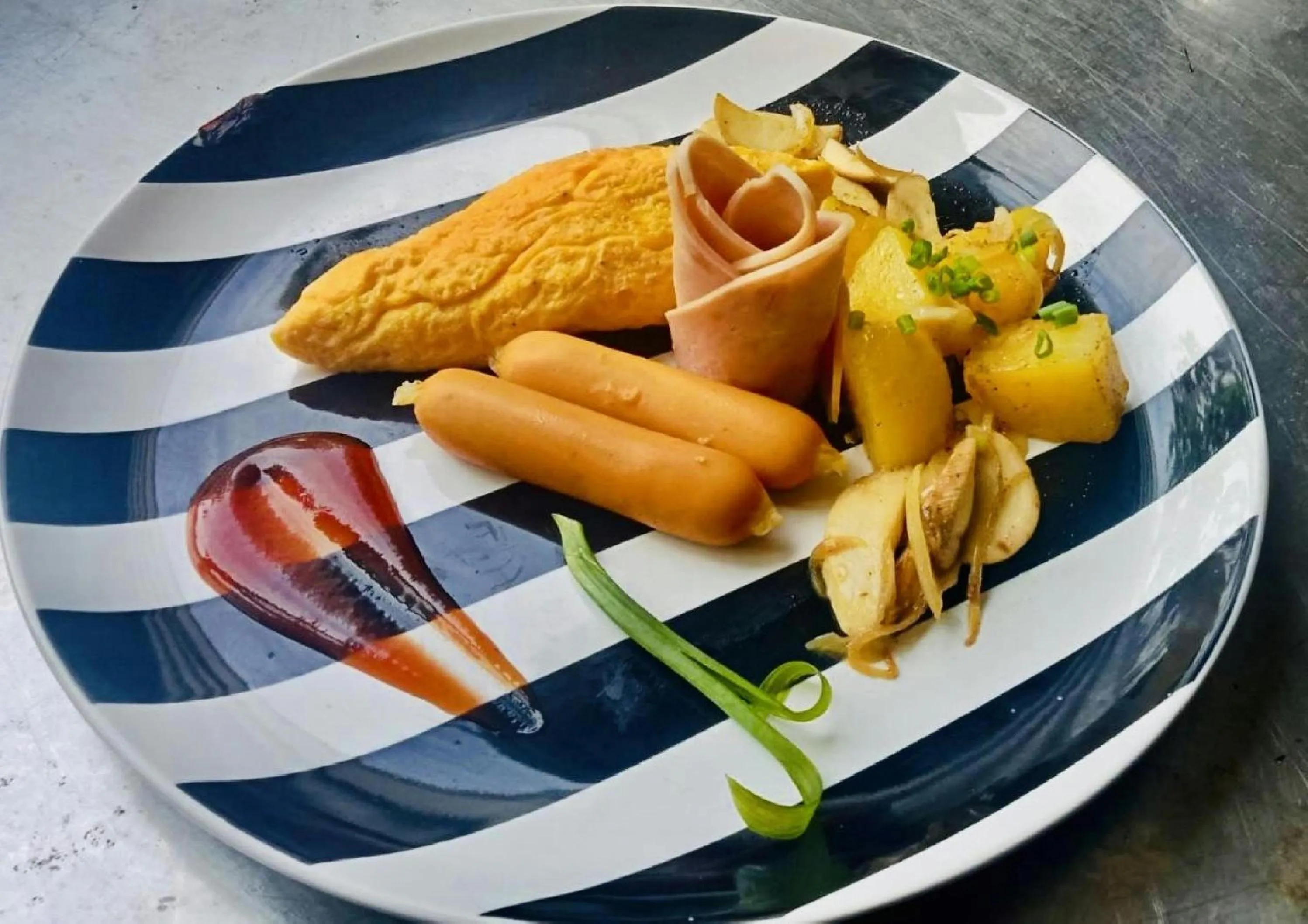 Food in Days Inn by Wyndham Aonang Krabi