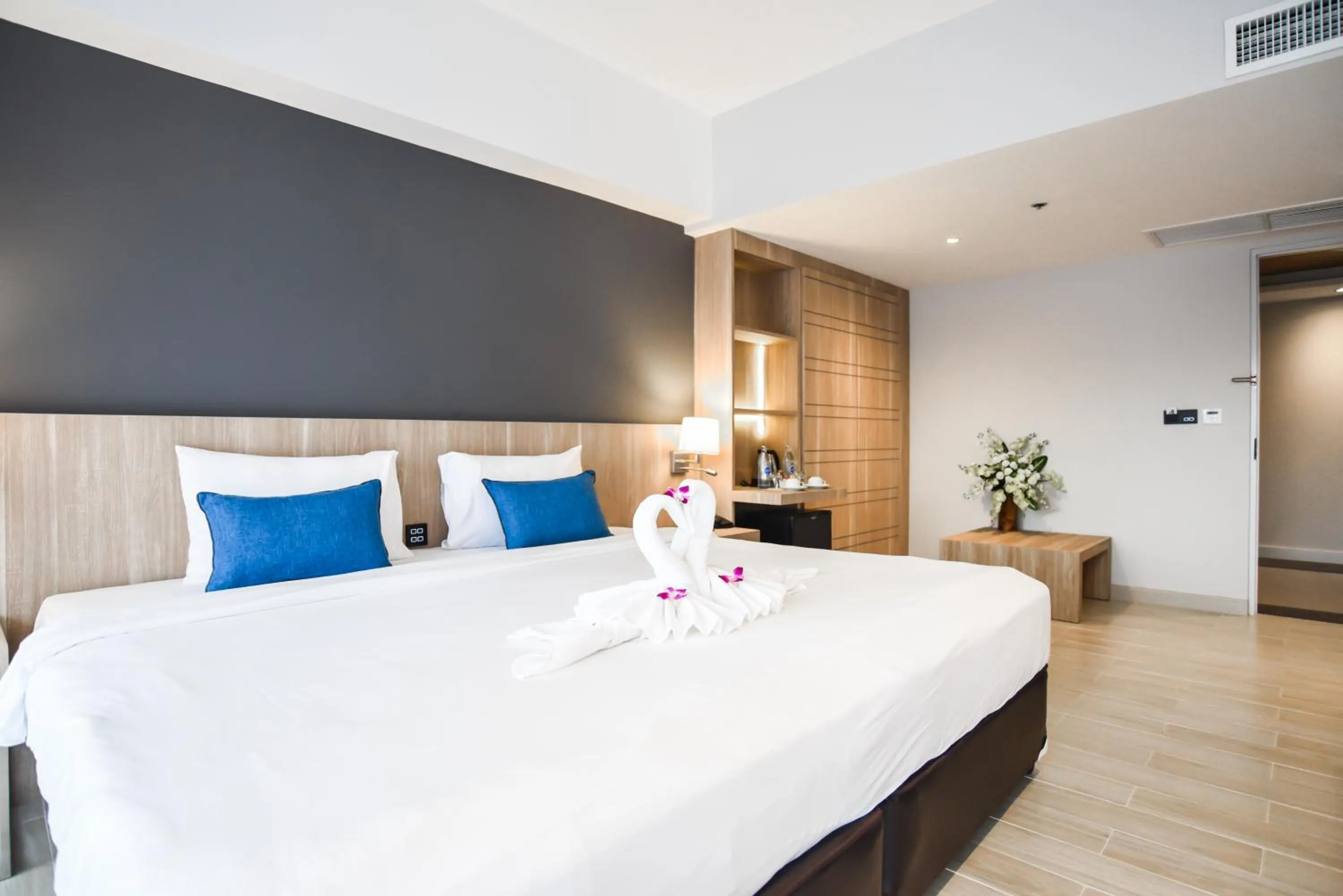 Bed in Days Inn by Wyndham Aonang Krabi