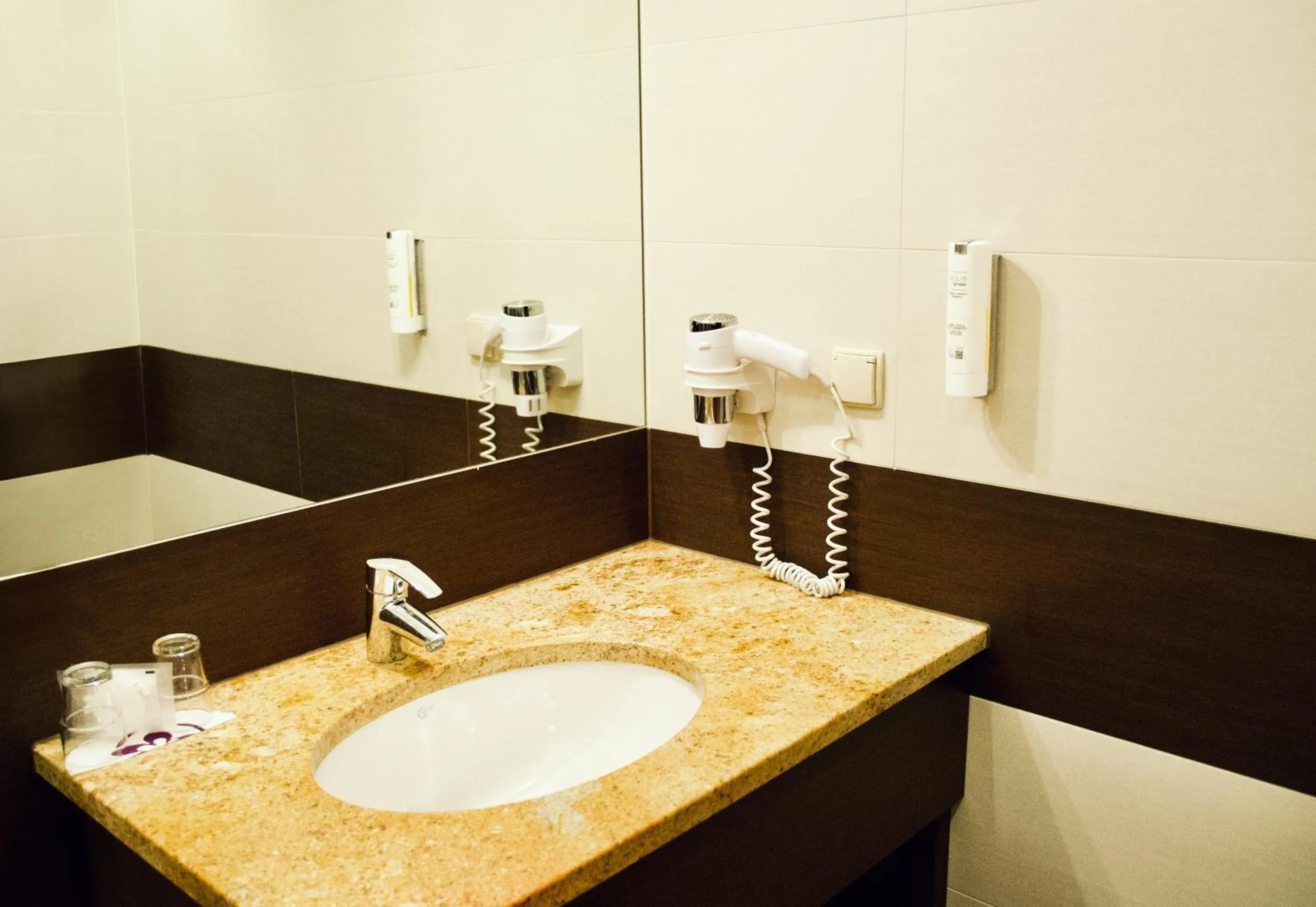 Bathroom in Hotel Szafran