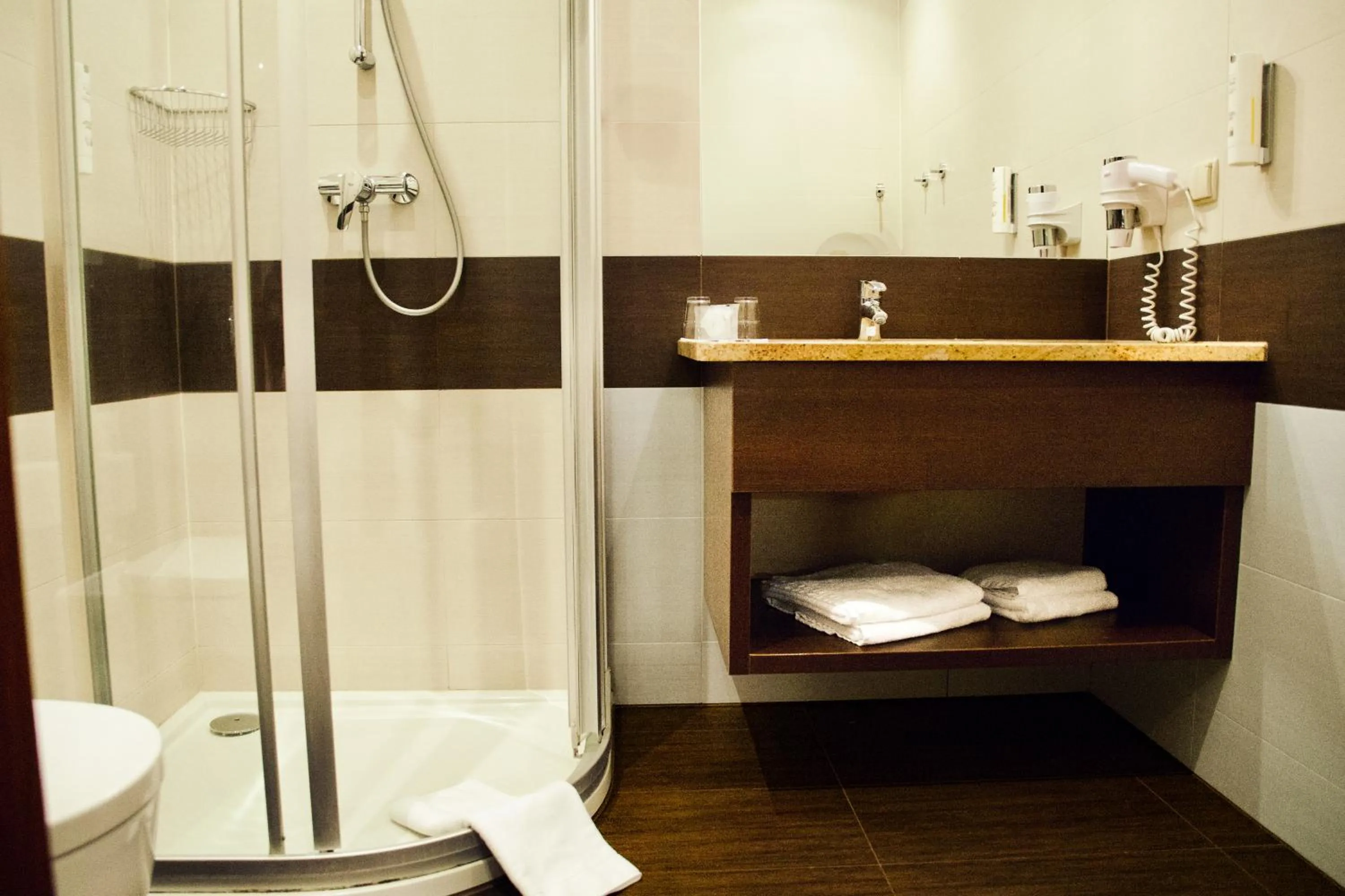 Bathroom in Hotel Szafran